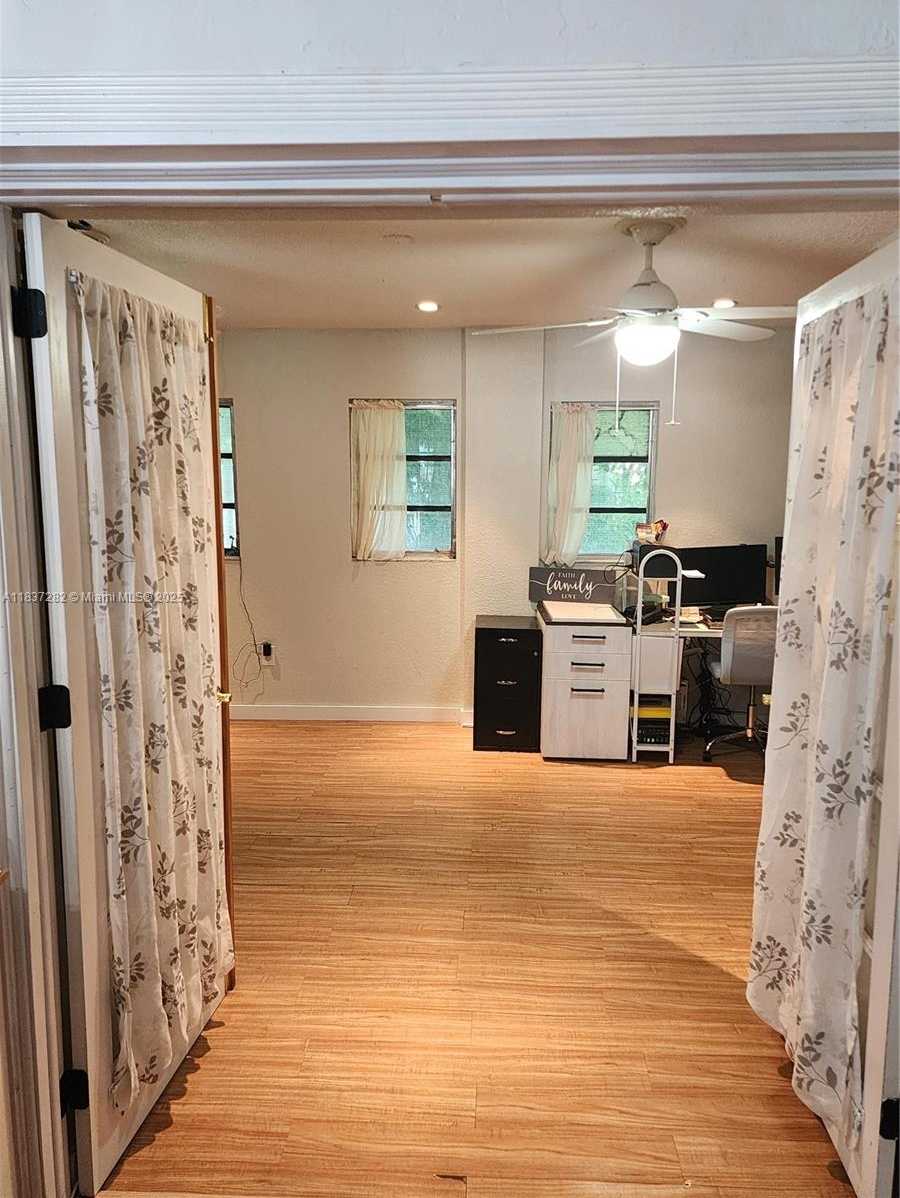 Small Image of 3521 EAST 8TH AVE, Hialeah Number 33