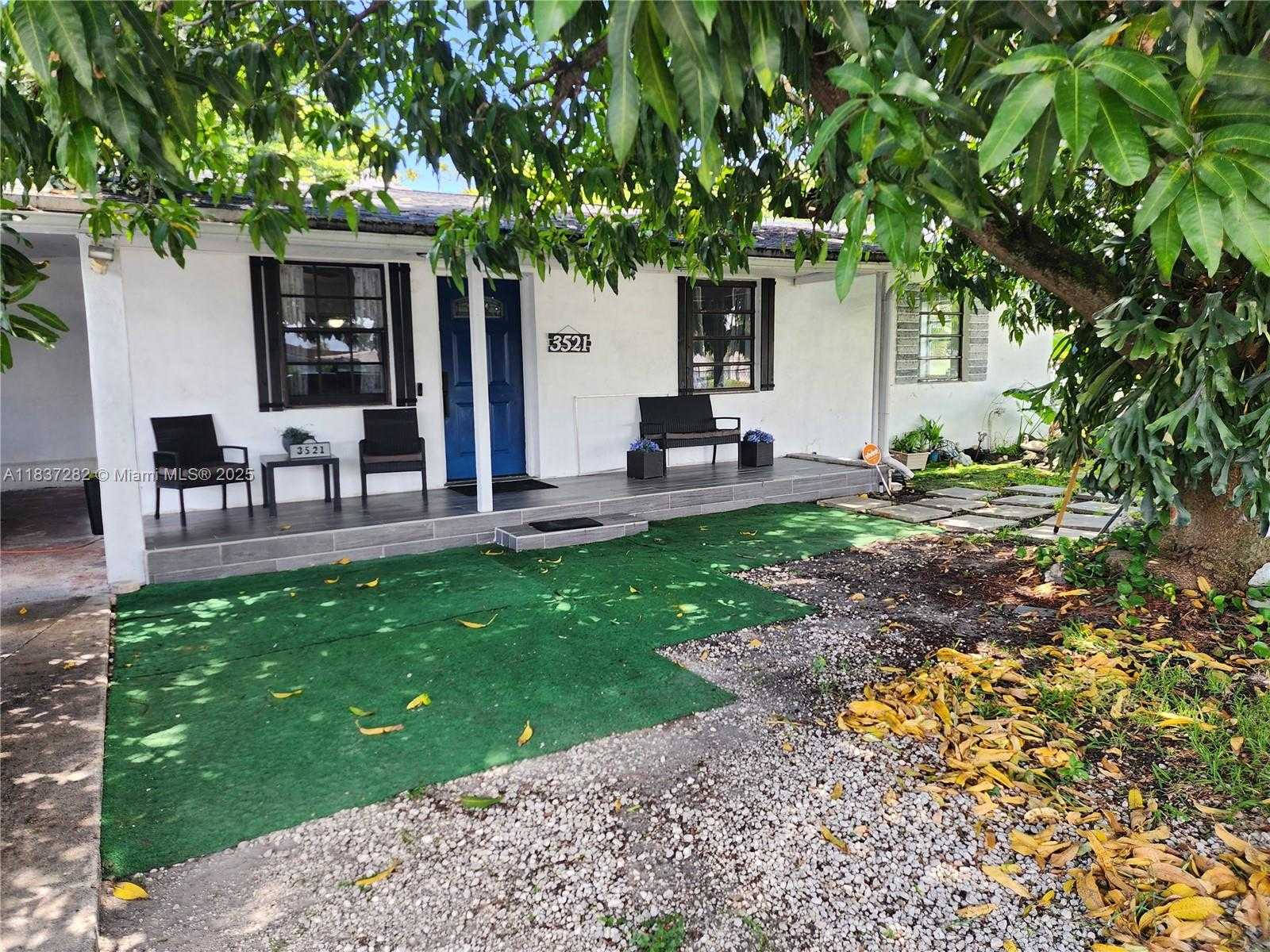 Small Image of 3521 EAST 8TH AVE, Hialeah Number 62