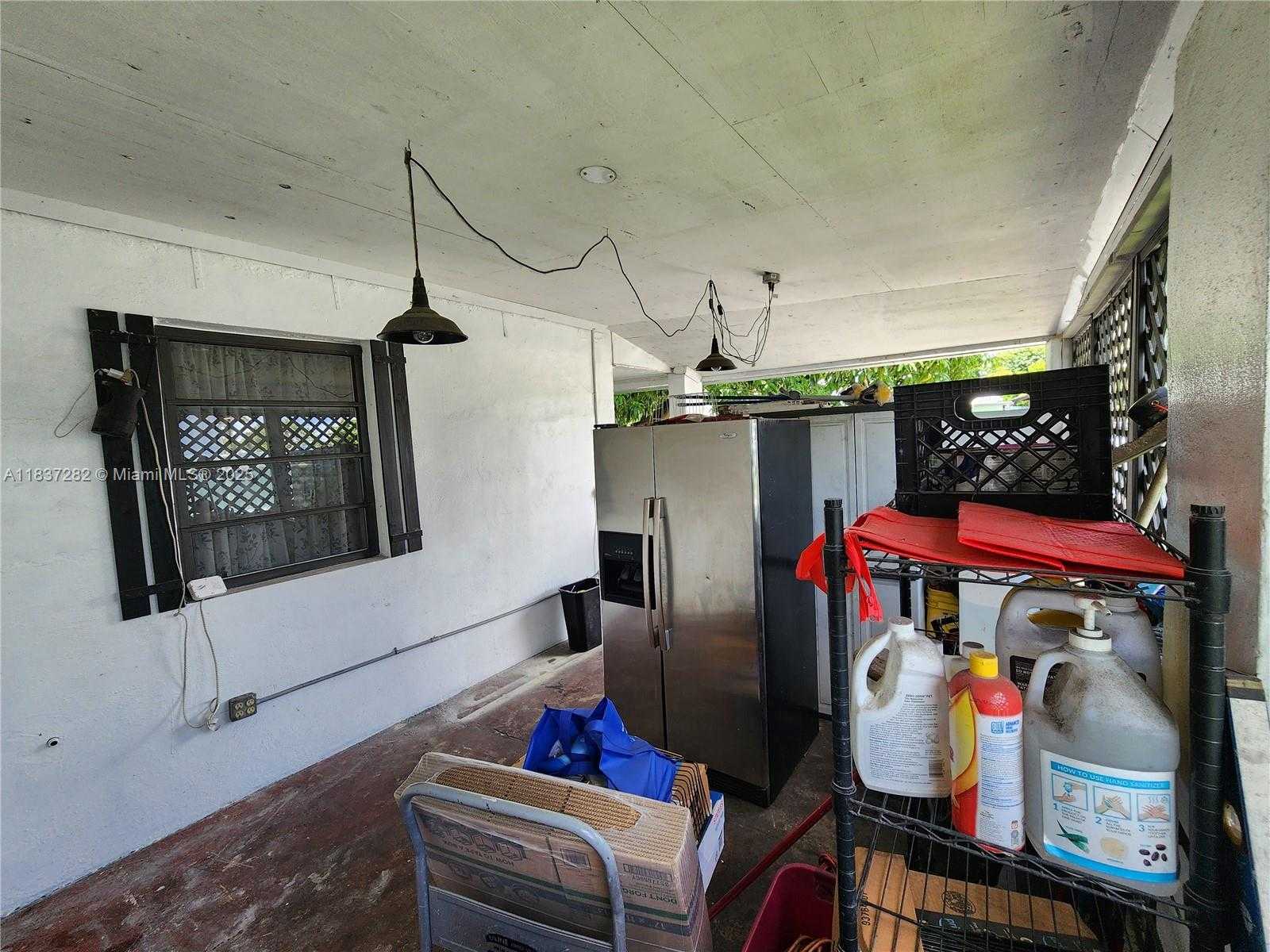 Small Image of 3521 EAST 8TH AVE, Hialeah Number 65