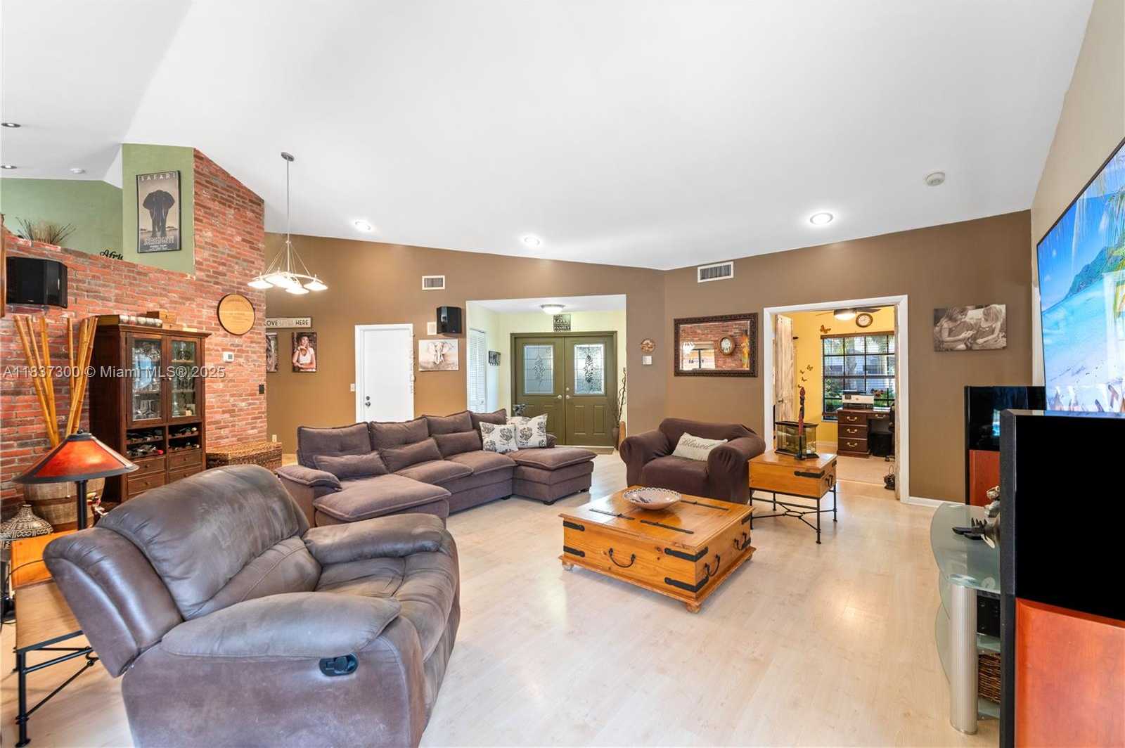 Small Image of 8878 SOUTH WEST 59TH ST, Cooper City Number 27