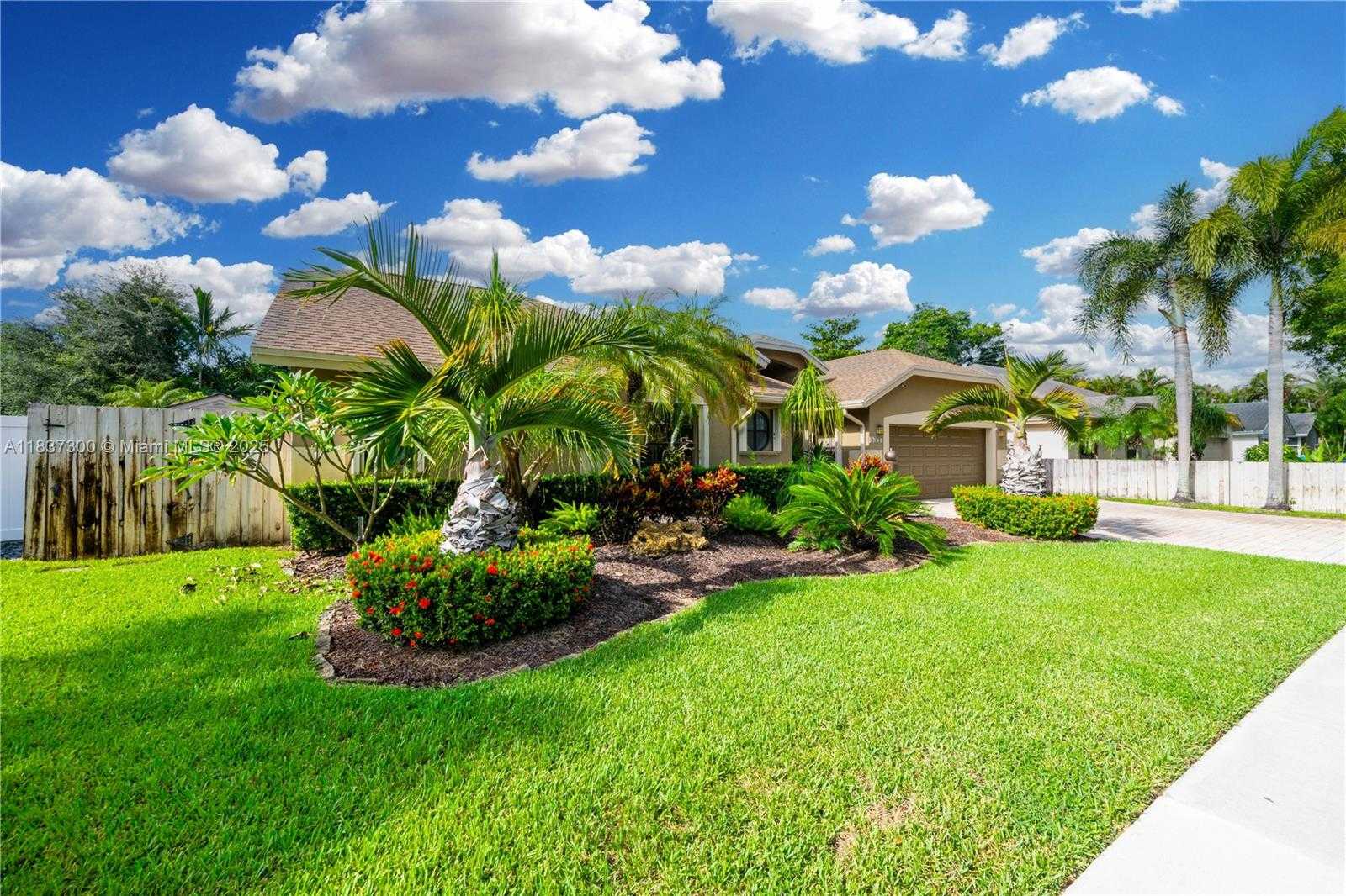 Small Image of 8878 SOUTH WEST 59TH ST, Cooper City Number 4