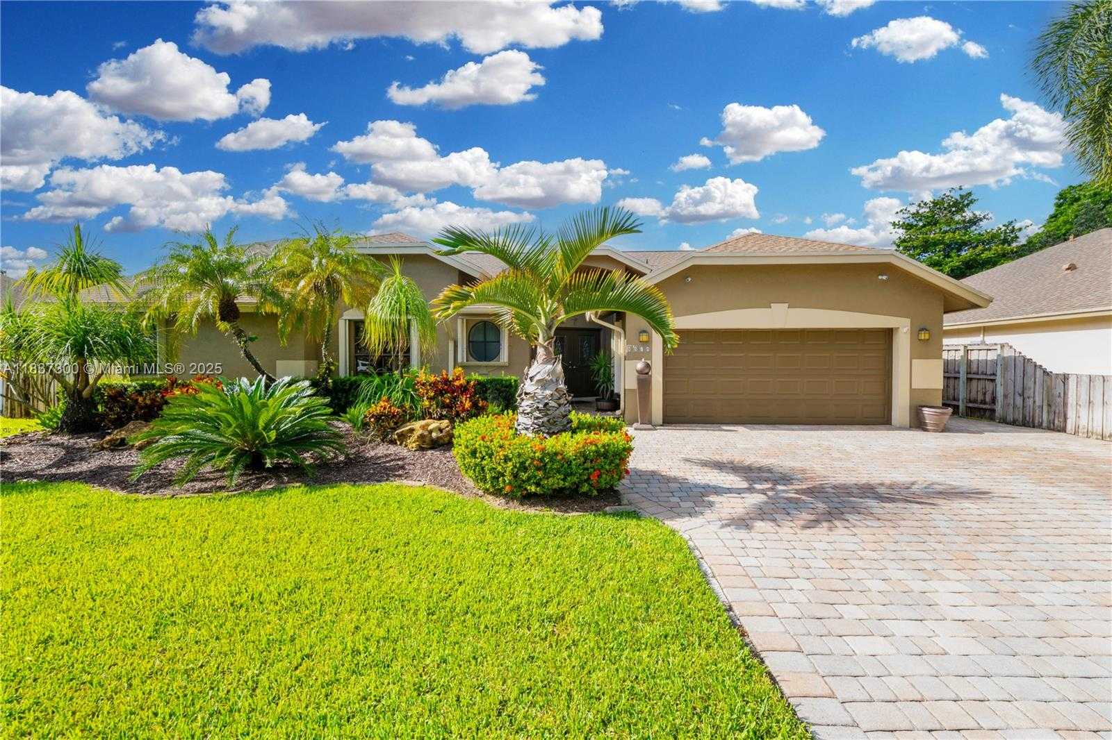 Small Image of 8878 SOUTH WEST 59TH ST, Cooper City Number 5