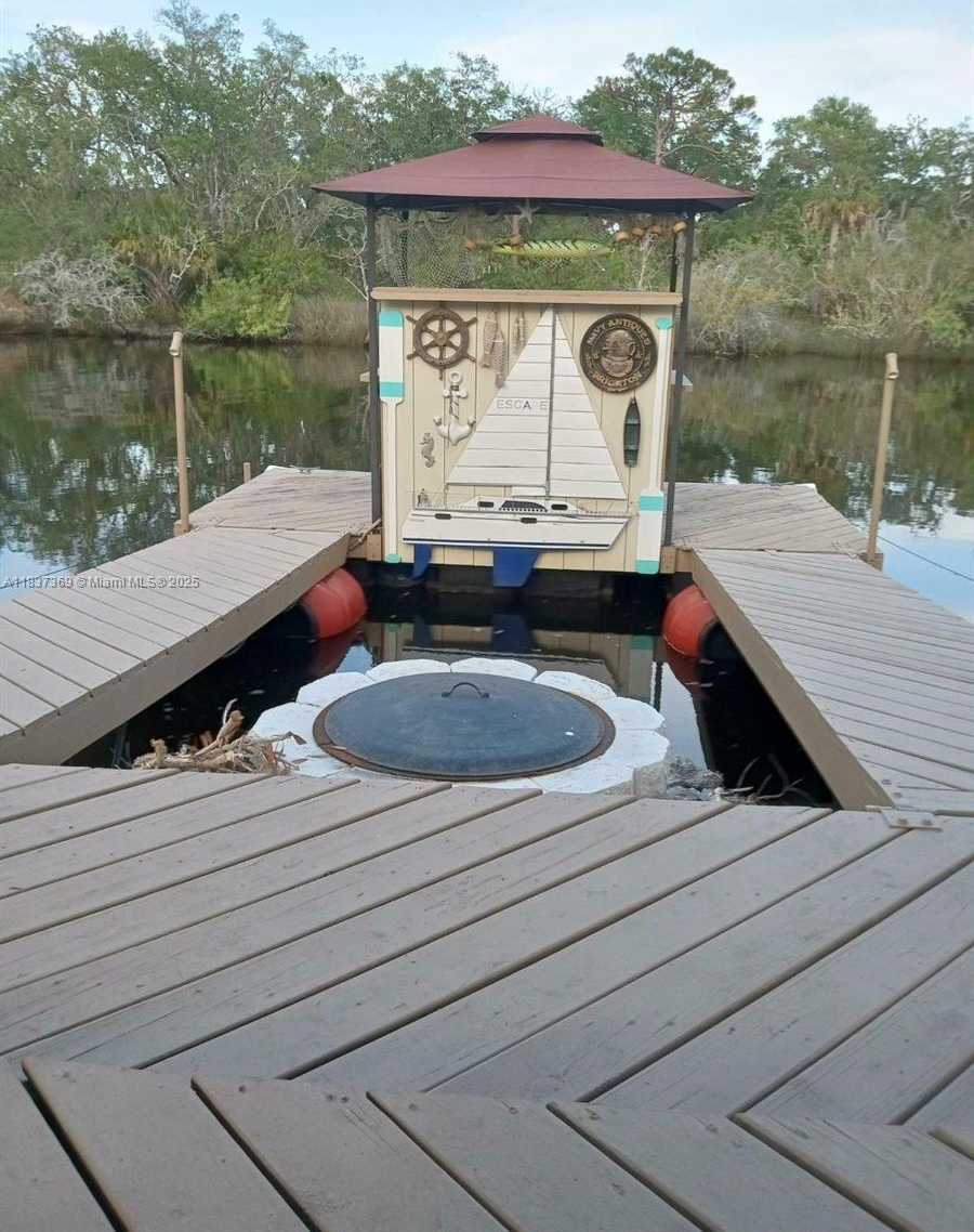 Small Image of 1492 FLOTILLA DRIVE, Other City - In The State Of Florida Number 7