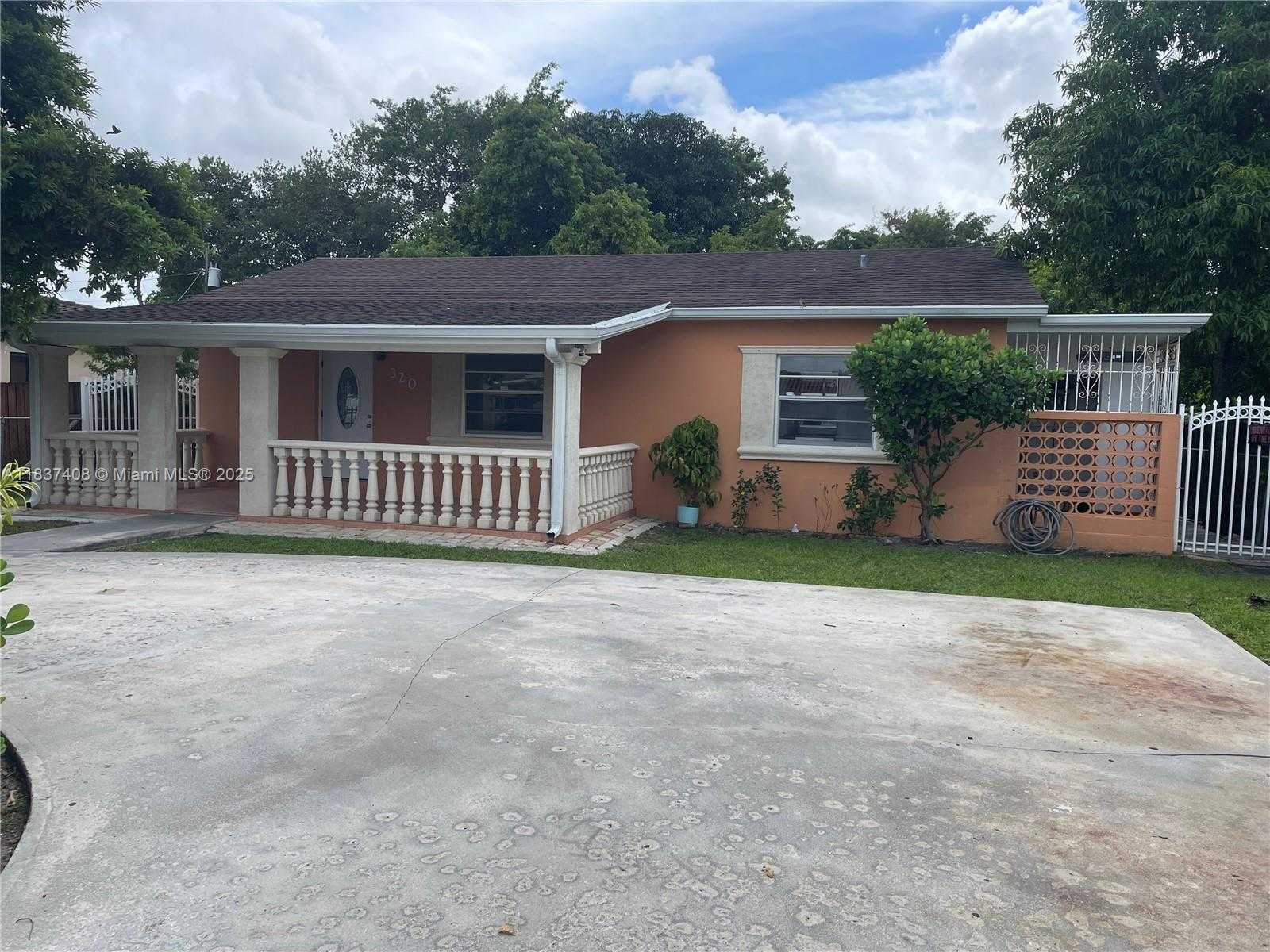 Small Image of 320 EAST 58TH ST, Hialeah Number 2
