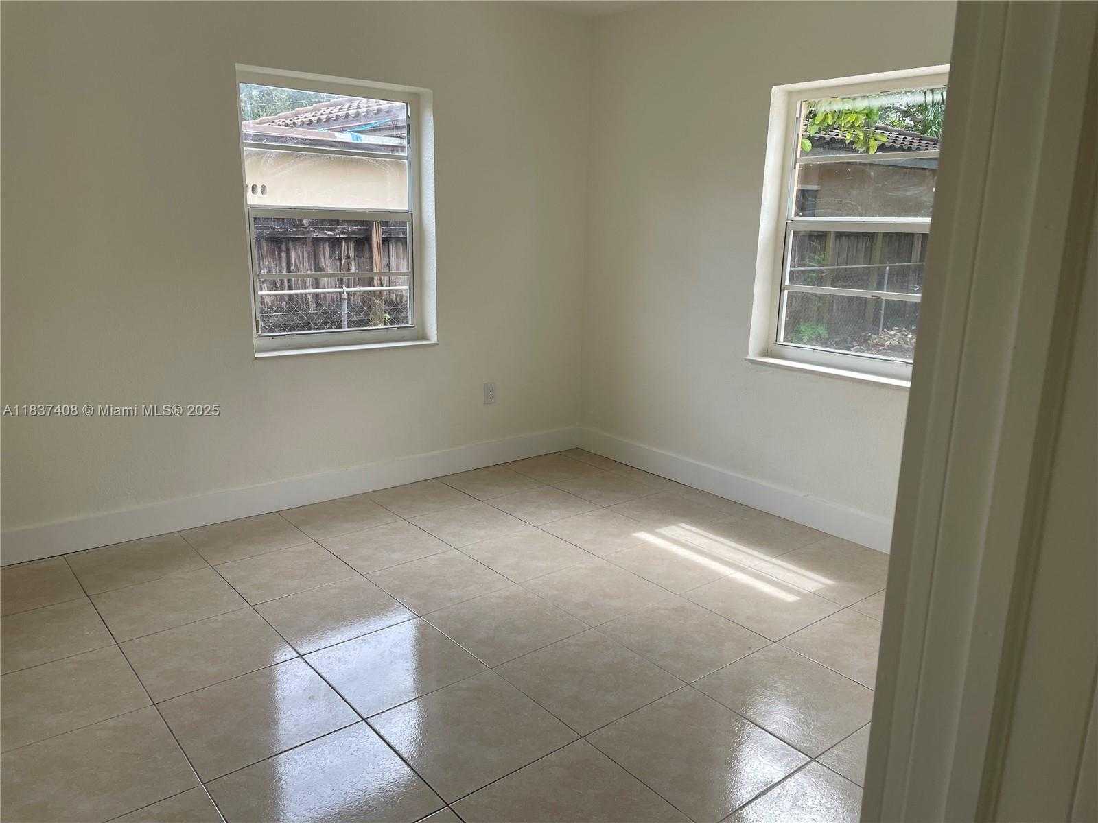 Small Image of 320 EAST 58TH ST, Hialeah Number 8
