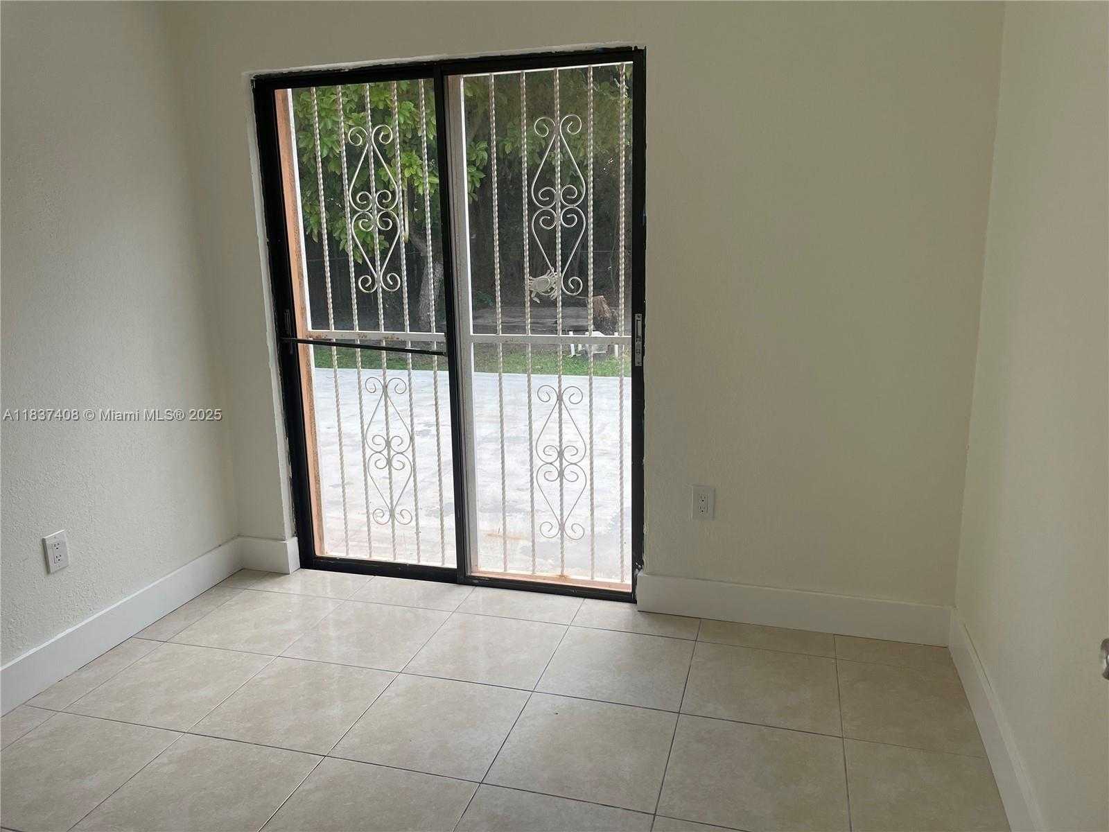 Small Image of 320 EAST 58TH ST, Hialeah Number 9