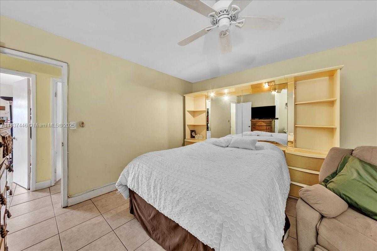 Small Image of 5287 NORTH WEST 193RD LN, Miami Gardens Number 22