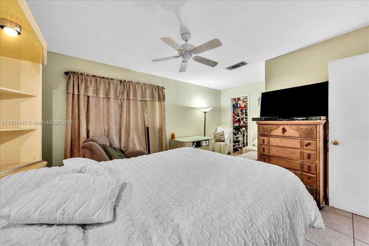 Small Image of 5287 NORTH WEST 193RD LN, Miami Gardens Number 23