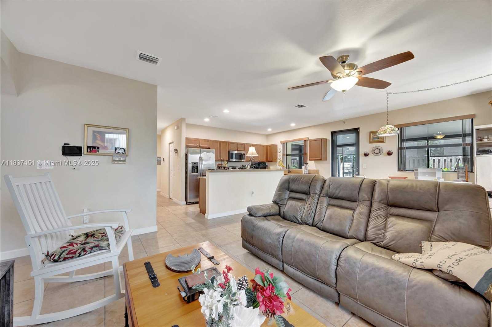 Small Image of 132 SOUTH EAST 36TH AVE, Homestead Number 17