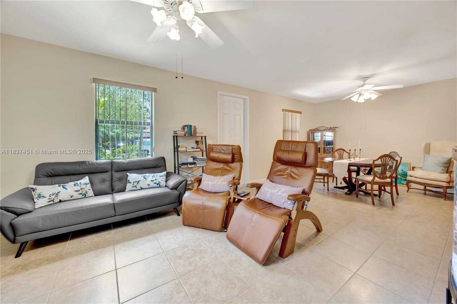 Small Image of 132 SOUTH EAST 36TH AVE, Homestead Number 20