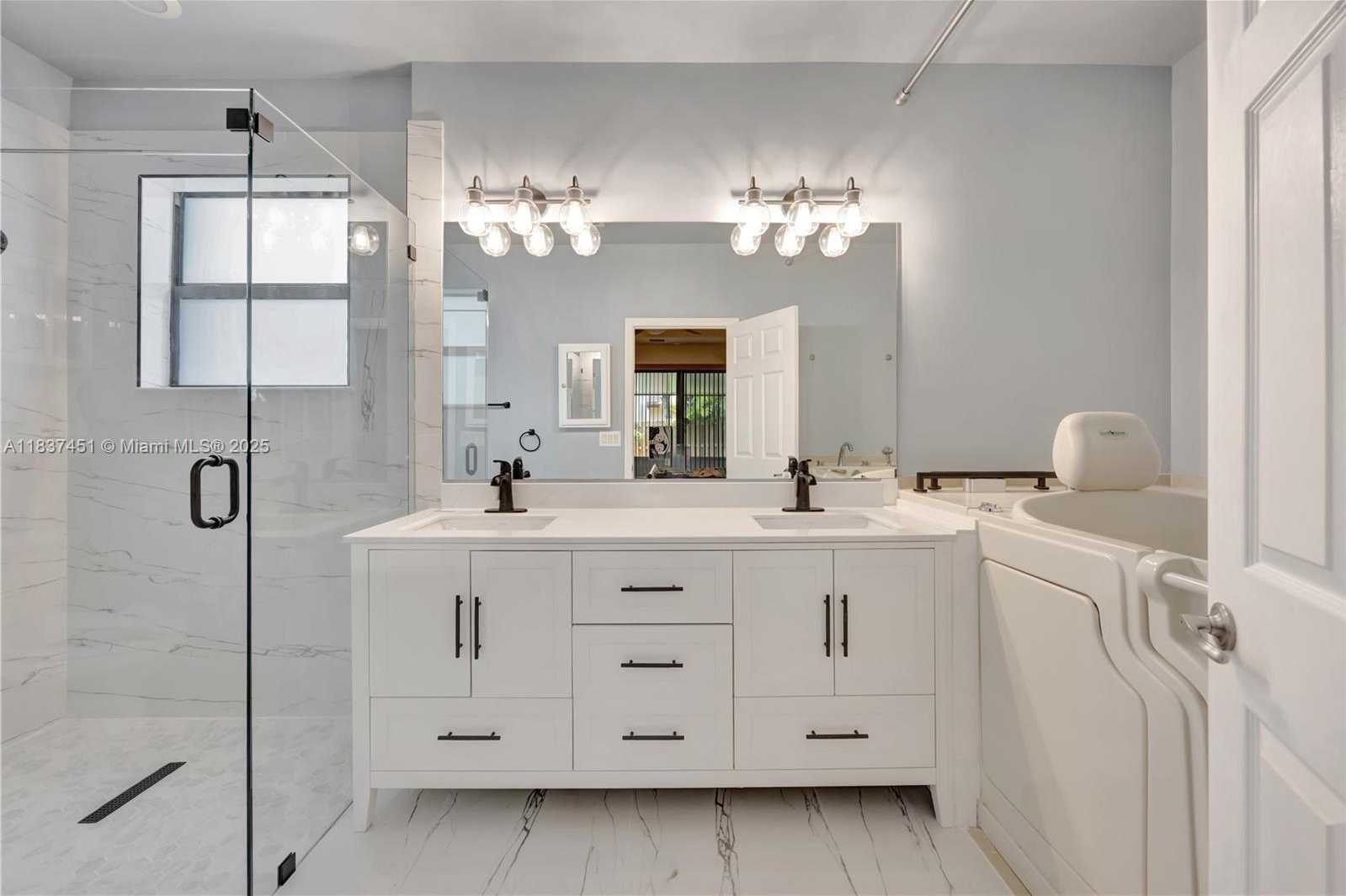Small Image of 132 SOUTH EAST 36TH AVE, Homestead Number 8