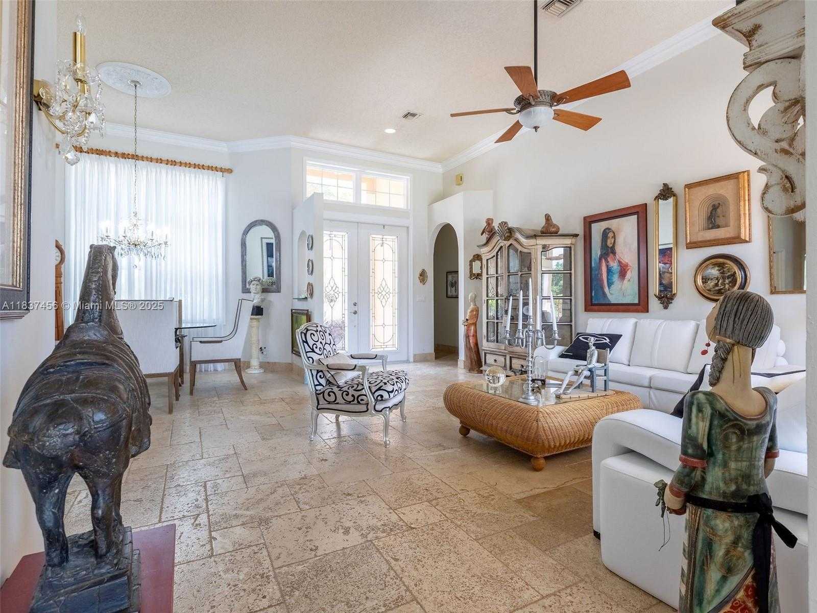 Small Image of 3043 LAKEWOOD DR, Weston Number 7