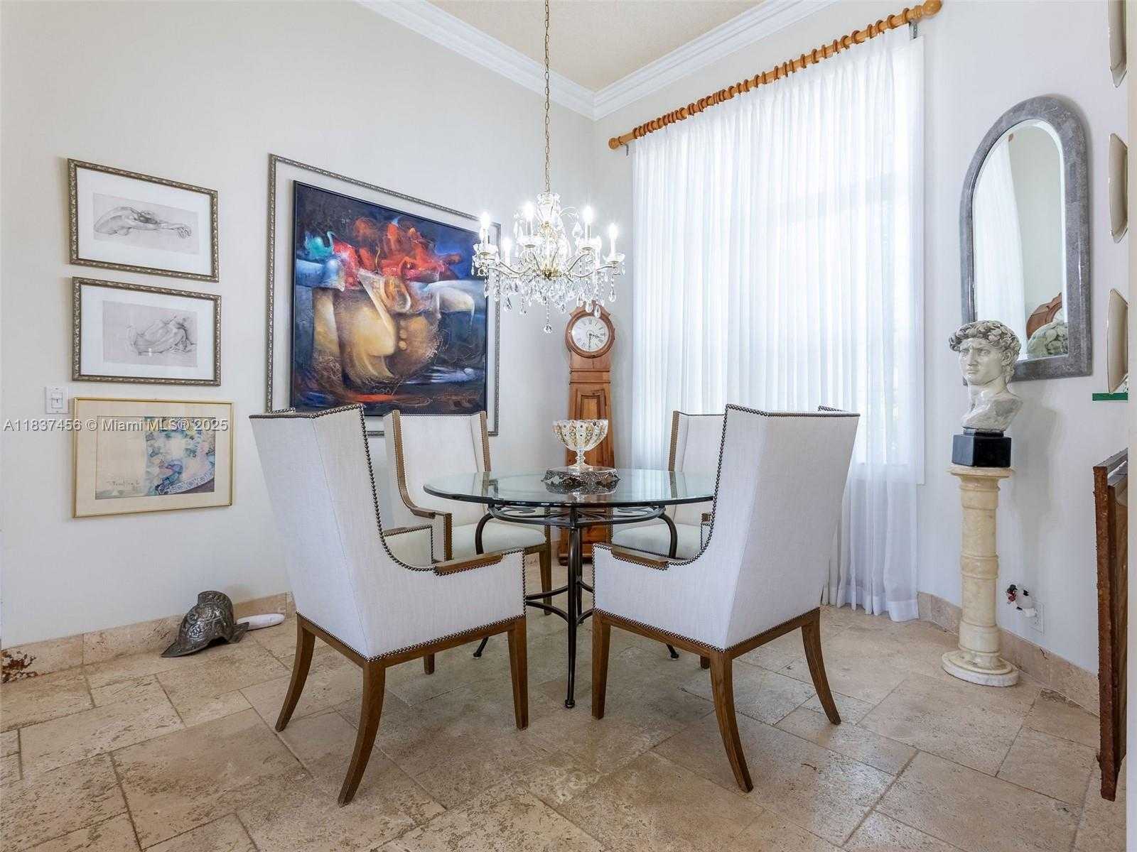Small Image of 3043 LAKEWOOD DR, Weston Number 8