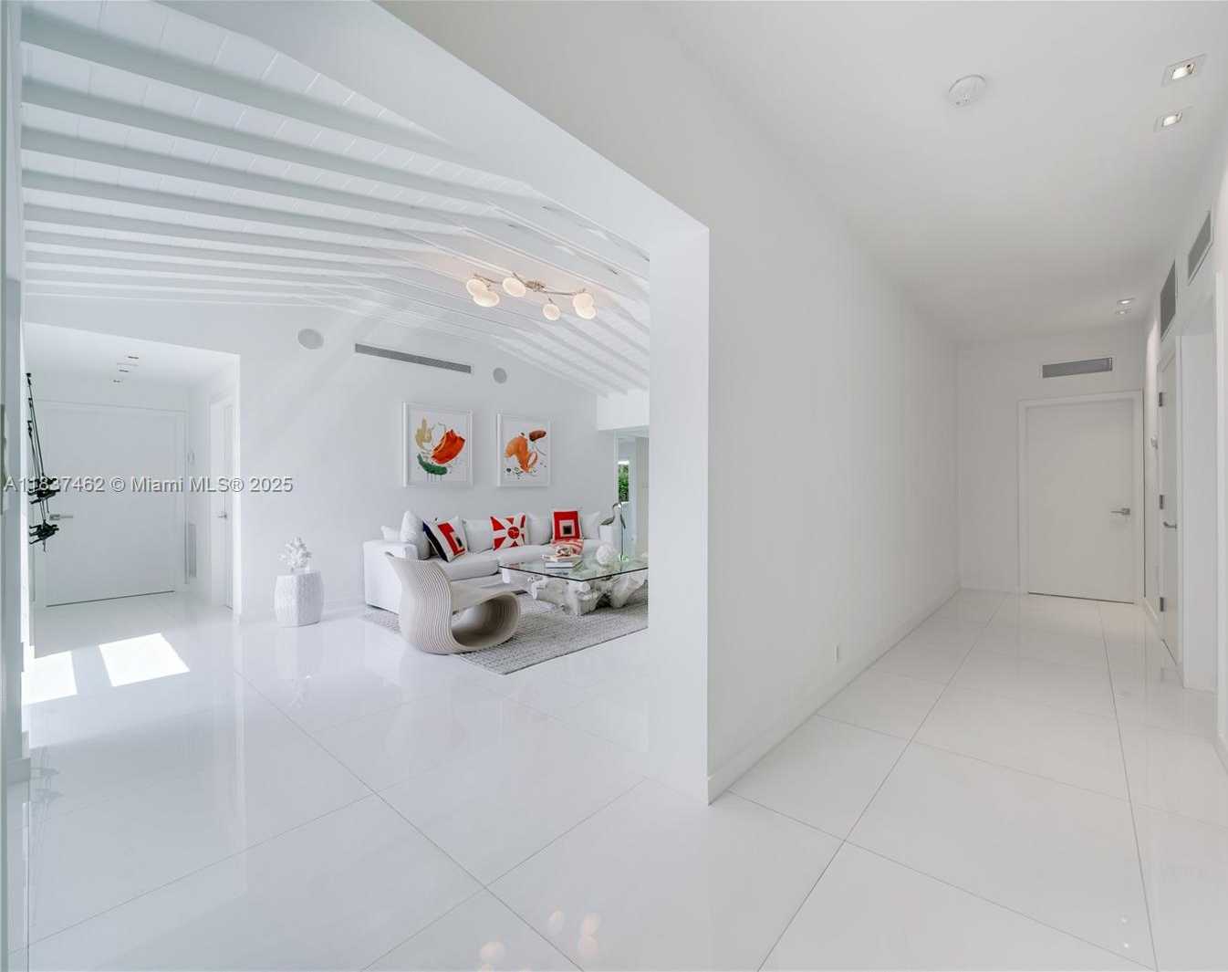 Small Image of 475 WOODCREST RD, Key Biscayne Number 14