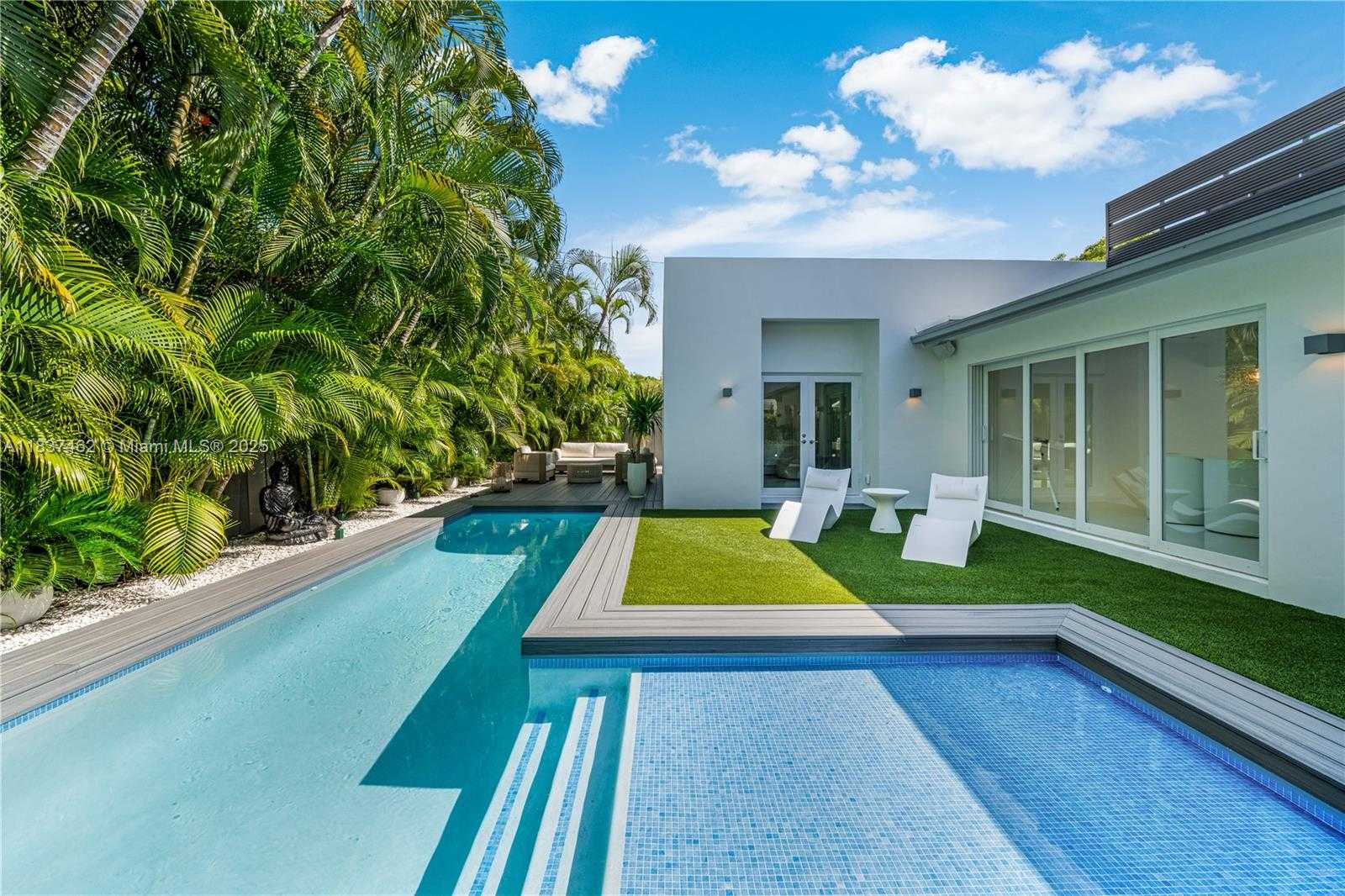 Small Image of 475 WOODCREST RD, Key Biscayne Number 50