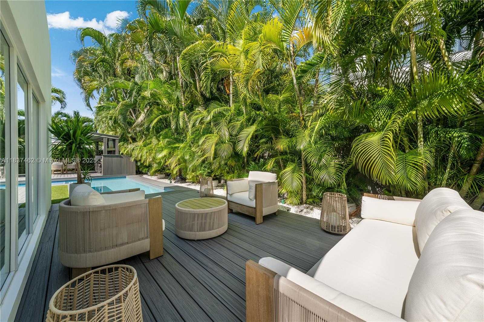 Small Image of 475 WOODCREST RD, Key Biscayne Number 56