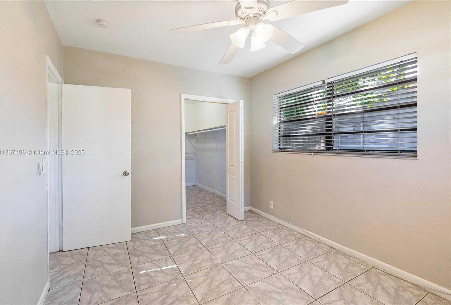 Small Image of 6416 NORTH GRANT ST, Hollywood Number 12