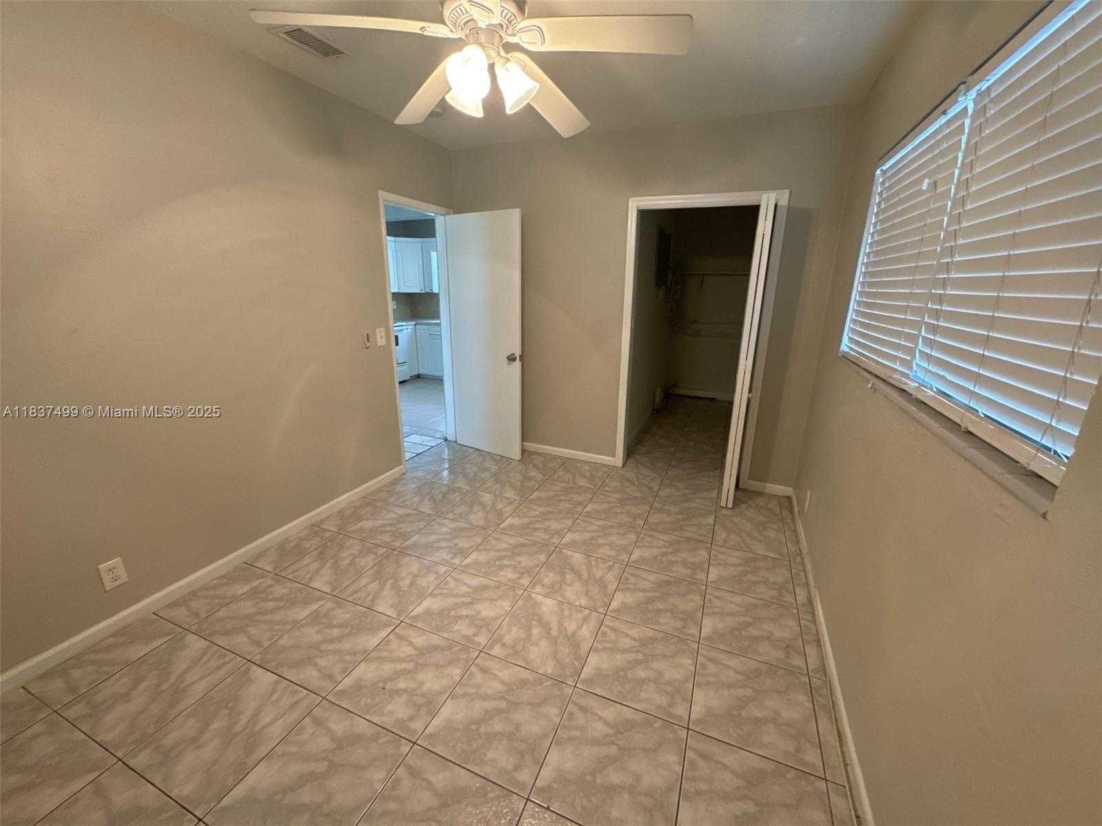 Small Image of 6416 NORTH GRANT ST, Hollywood Number 14