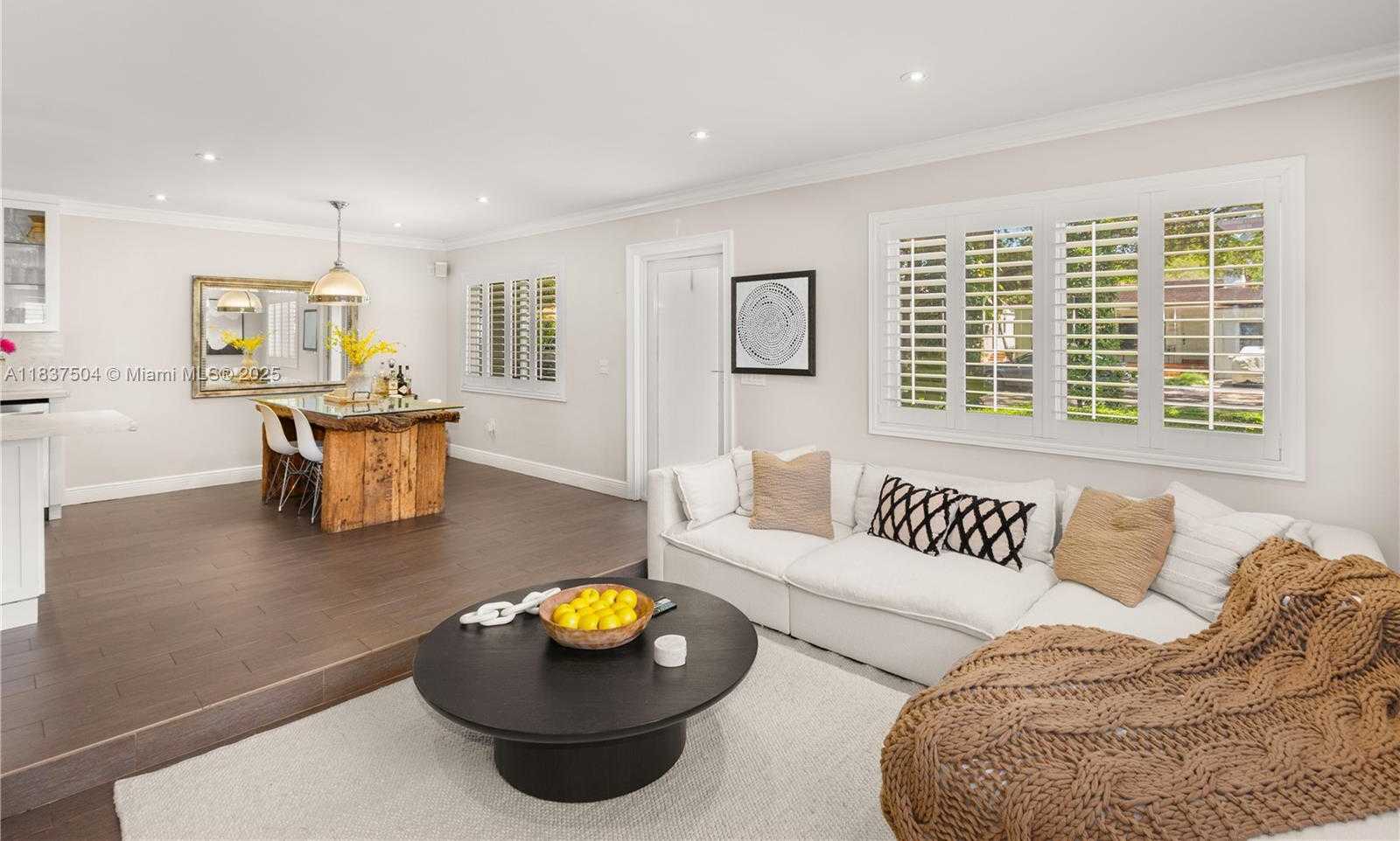 Small Image of 1261 SAN MIGUEL AVE, Coral Gables Number 17