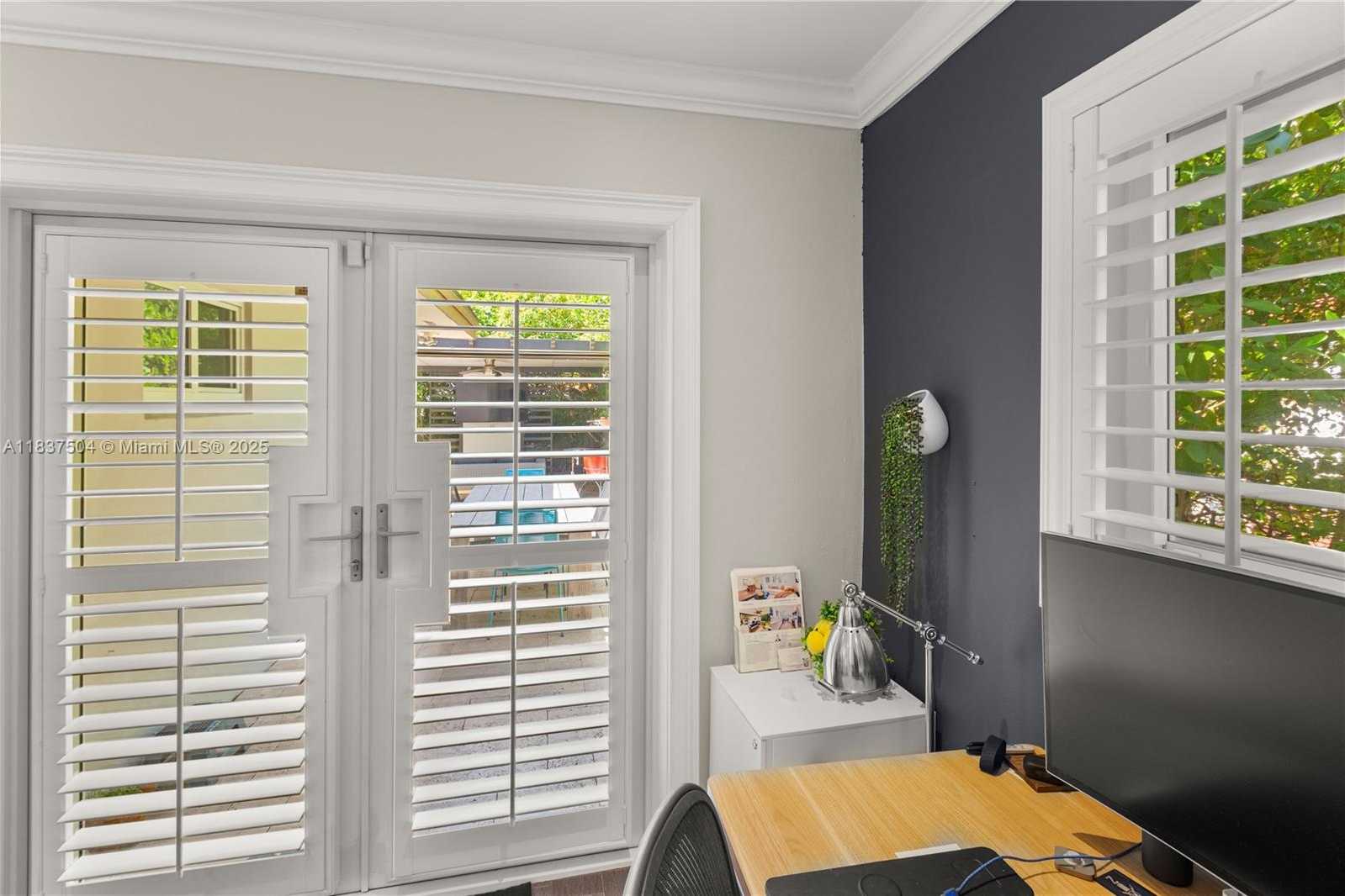 Small Image of 1261 SAN MIGUEL AVE, Coral Gables Number 28