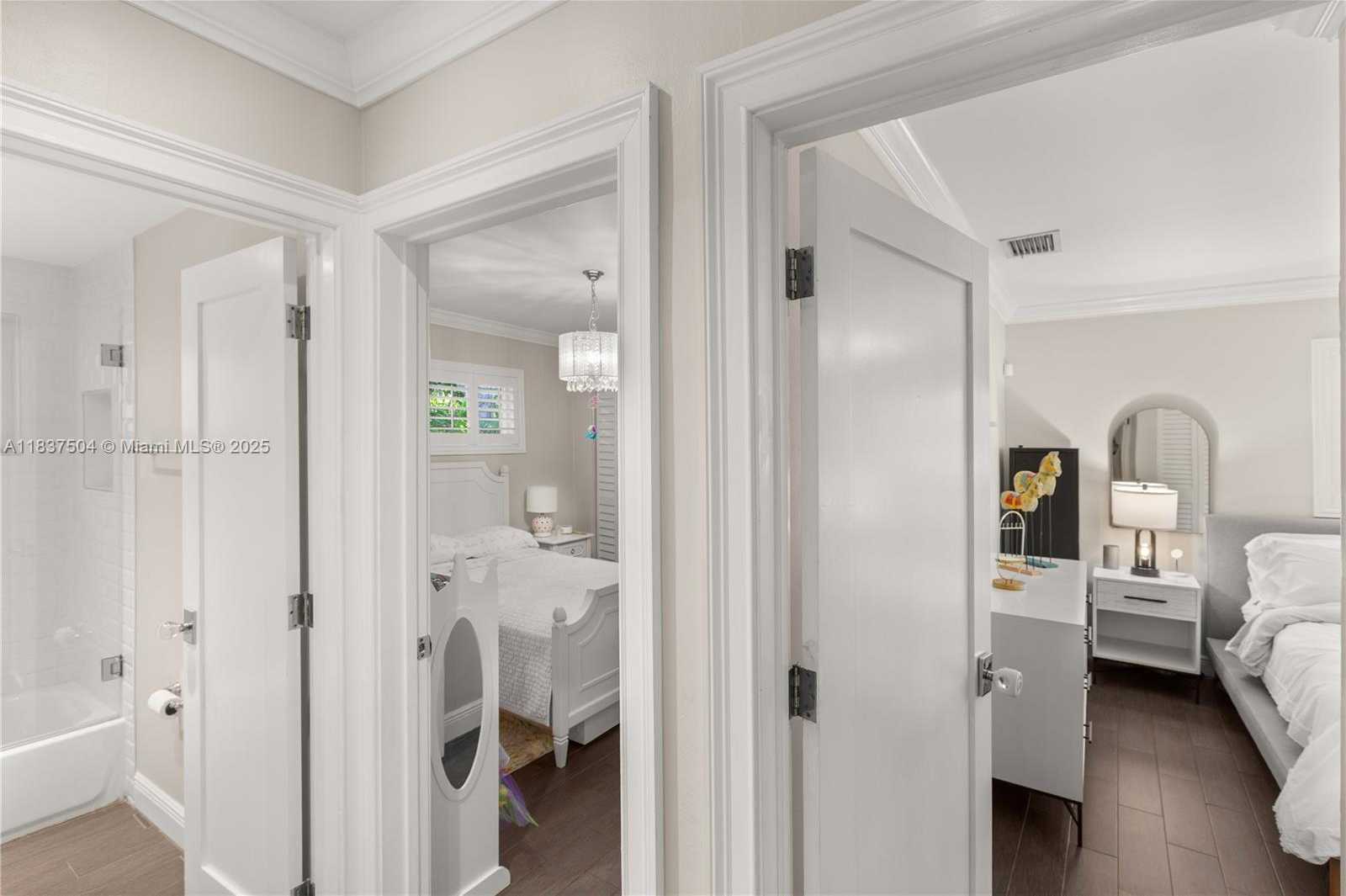Small Image of 1261 SAN MIGUEL AVE, Coral Gables Number 33