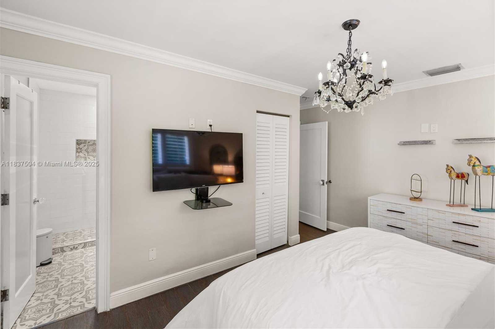 Small Image of 1261 SAN MIGUEL AVE, Coral Gables Number 36