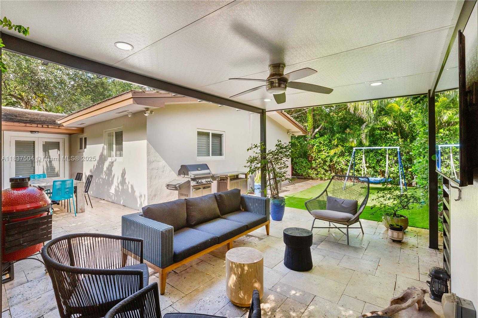 Small Image of 1261 SAN MIGUEL AVE, Coral Gables Number 9