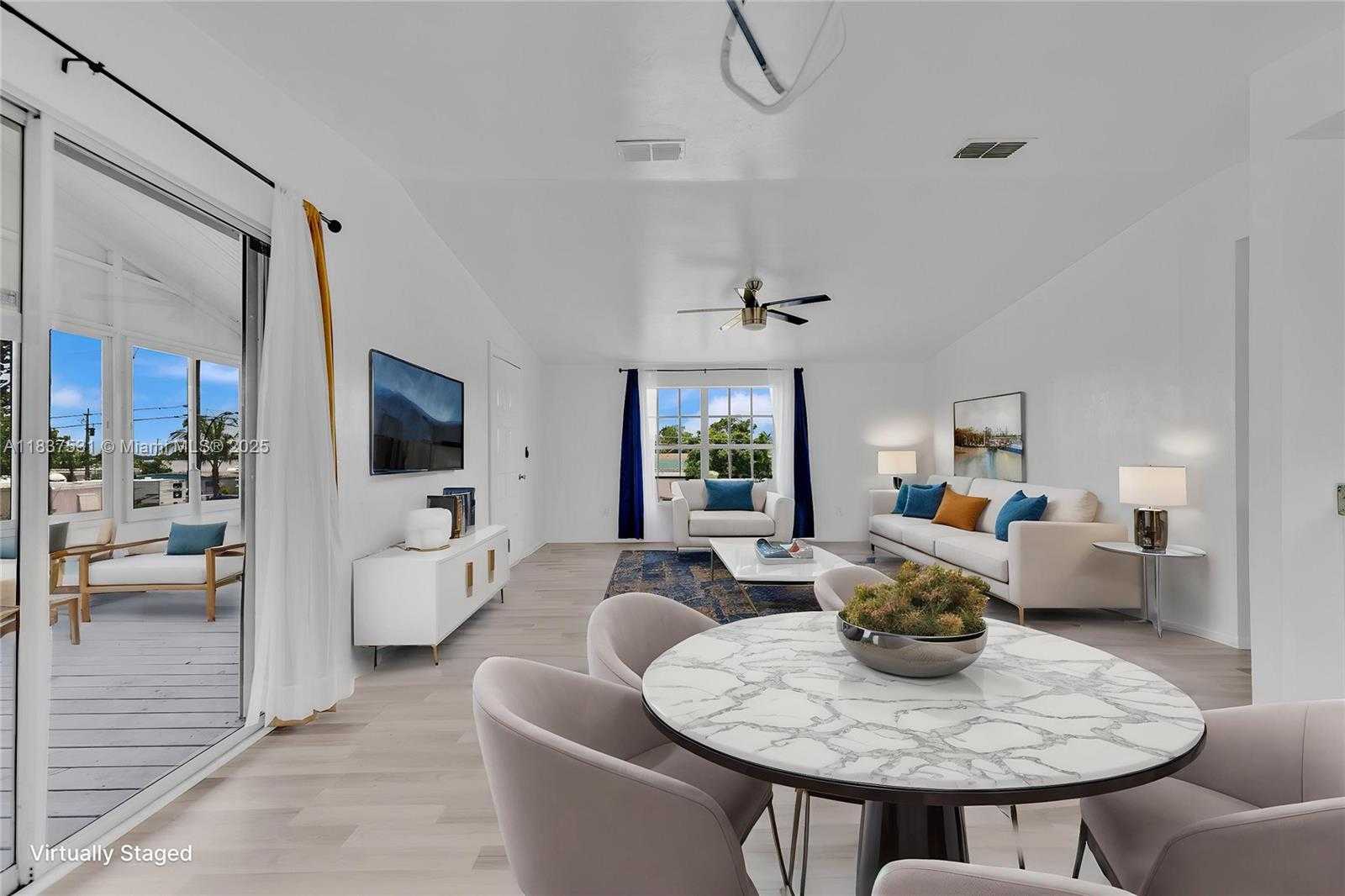 Small Image of 1106 HARBOR DR, Fort Myers Number 9