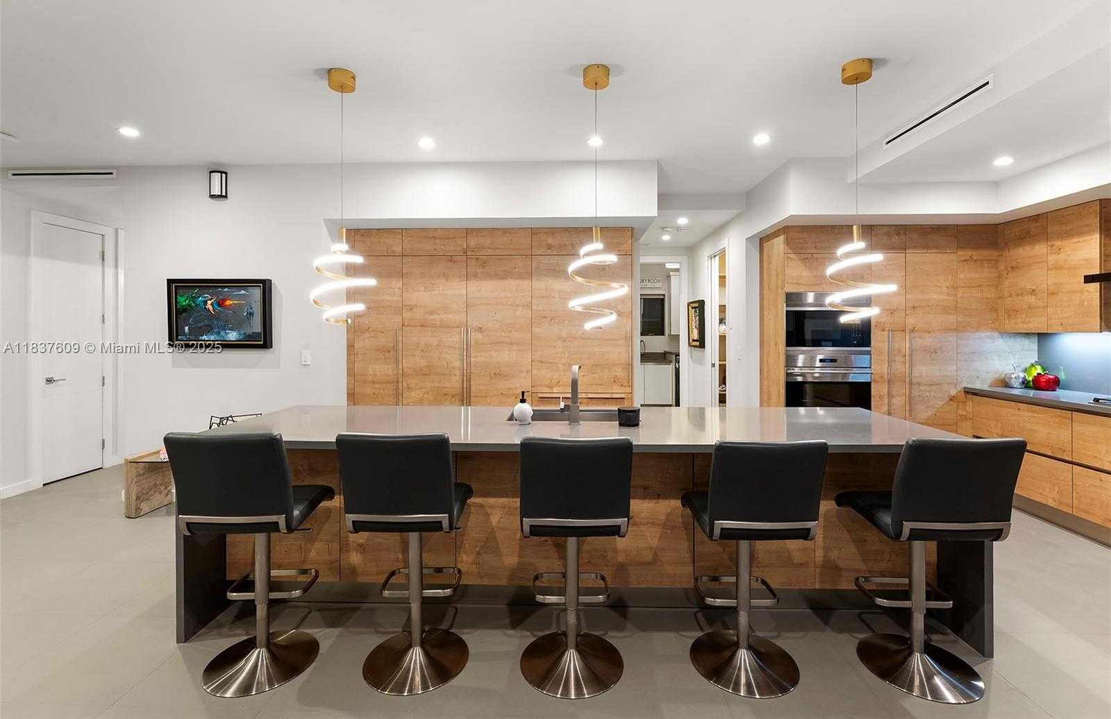 Small Image of 7621 SOUTH WEST 59TH CT, South Miami Number 11
