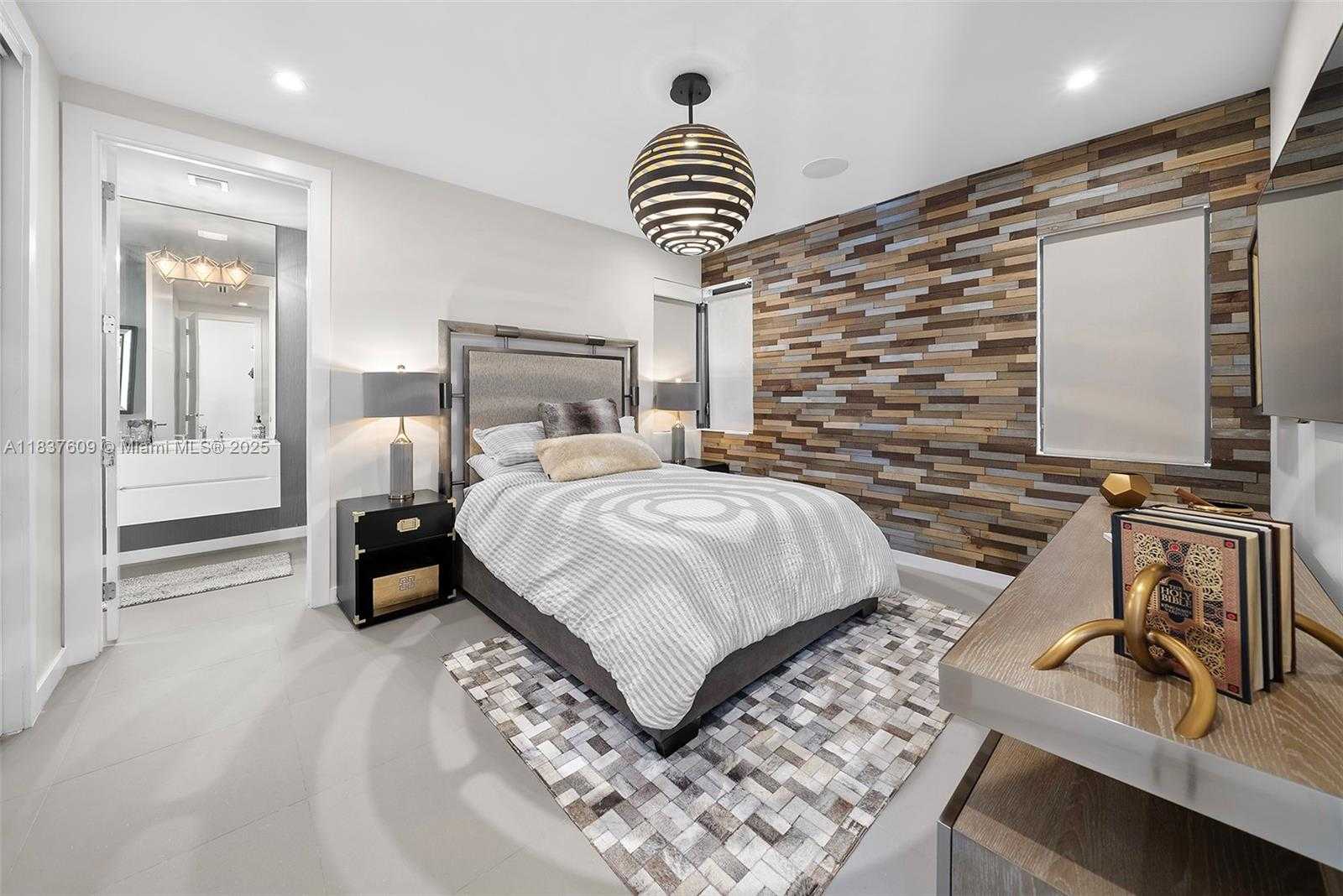 Small Image of 7621 SOUTH WEST 59TH CT, South Miami Number 23