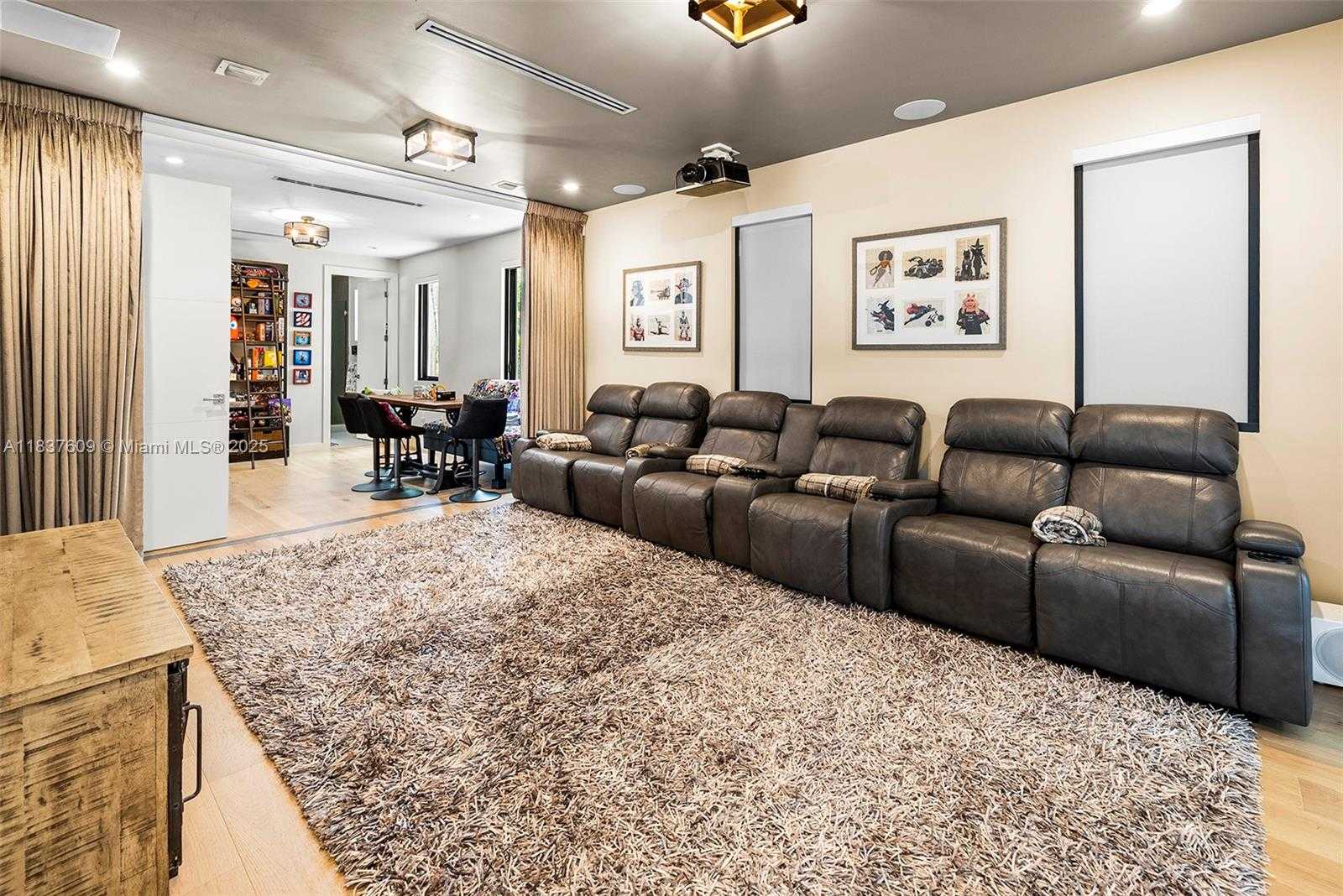 Small Image of 7621 SOUTH WEST 59TH CT, South Miami Number 30