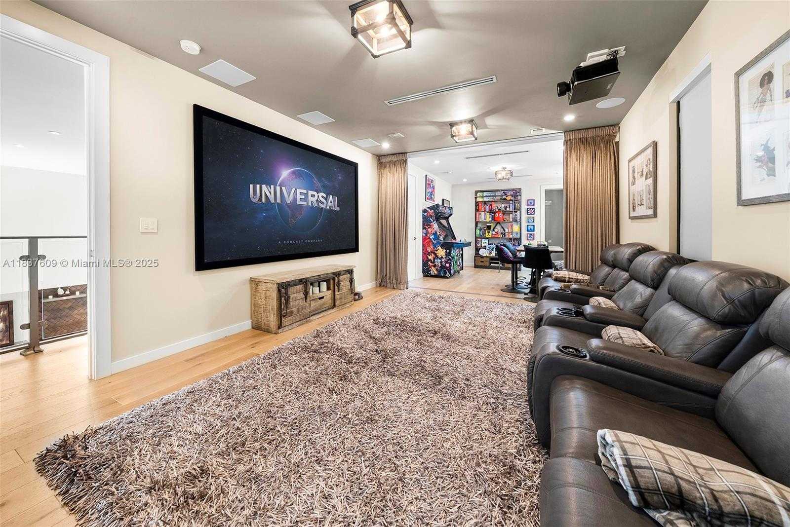 Small Image of 7621 SOUTH WEST 59TH CT, South Miami Number 31