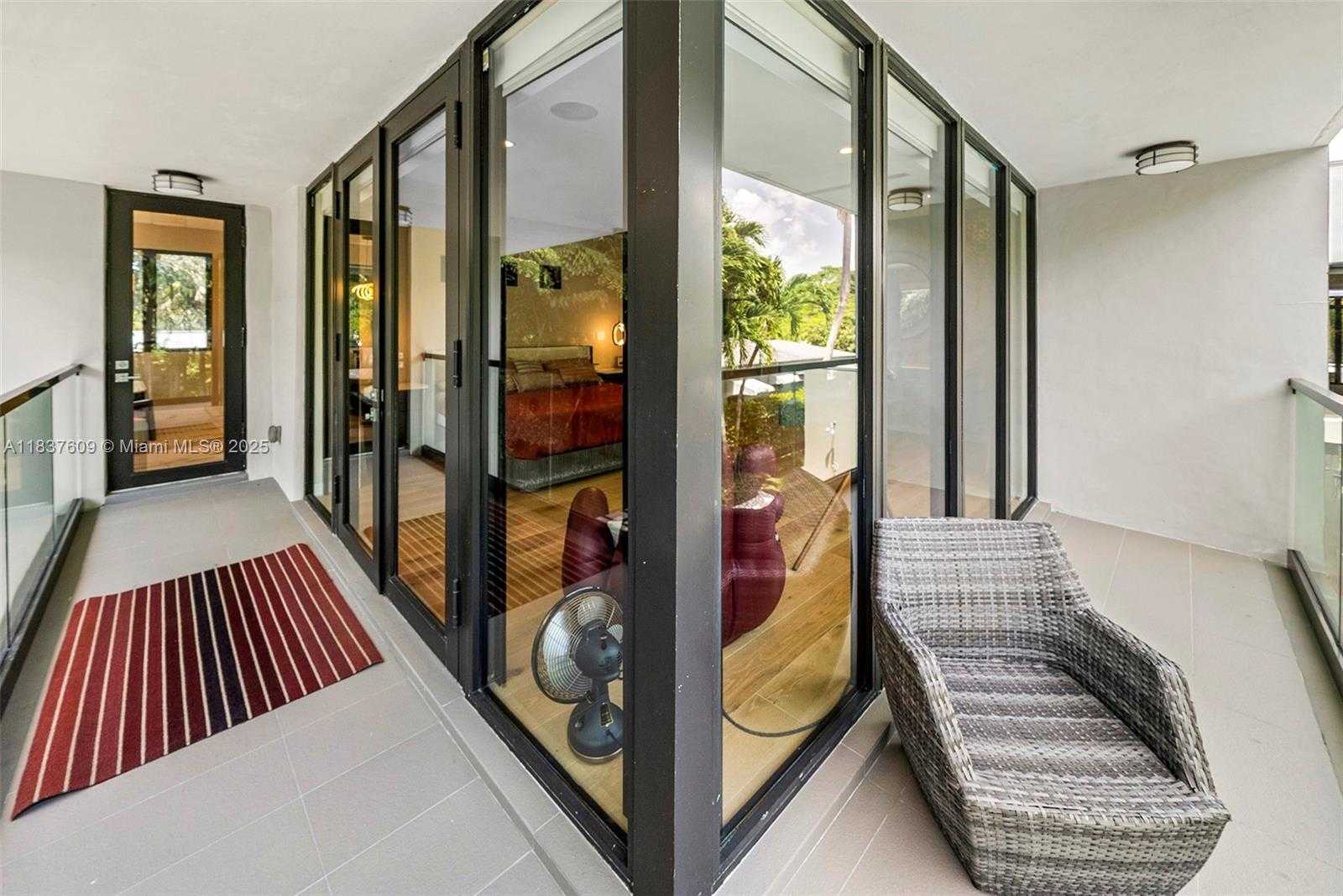 Small Image of 7621 SOUTH WEST 59TH CT, South Miami Number 43