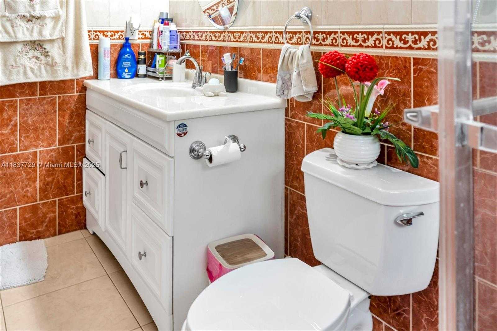 Small Image of 18810 NORTH WEST 51ST AVE, Miami Gardens Number 22