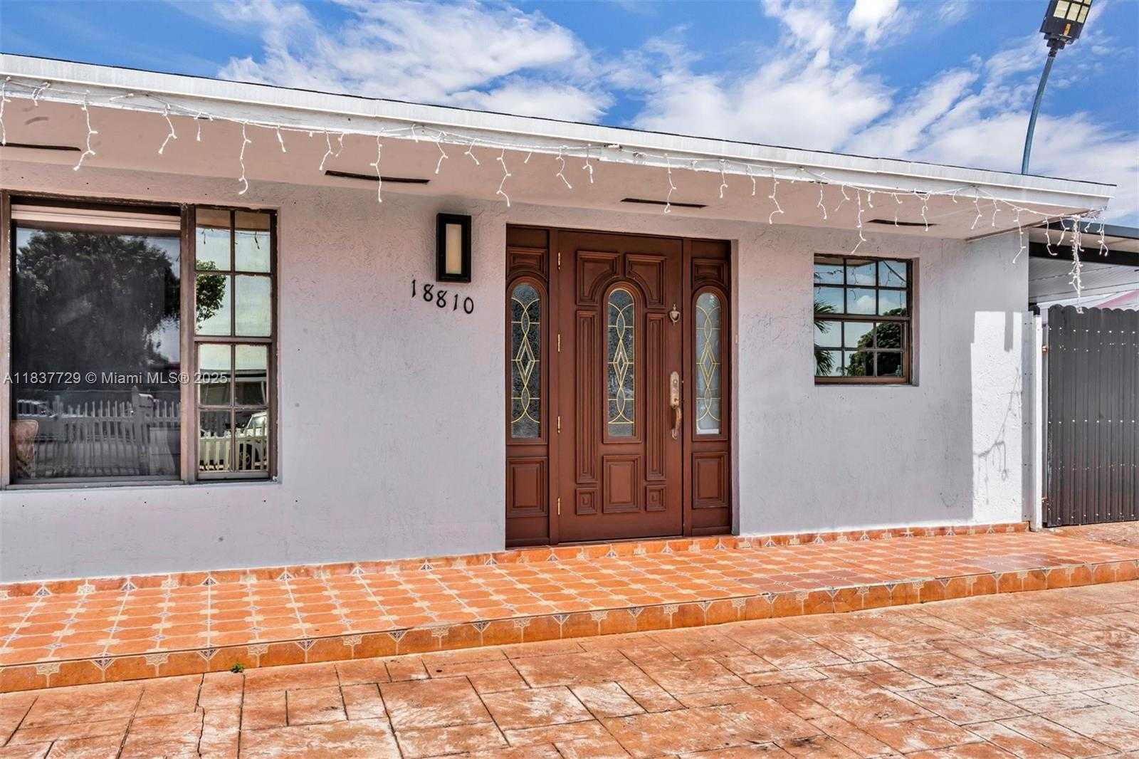 Small Image of 18810 NORTH WEST 51ST AVE, Miami Gardens Number 5