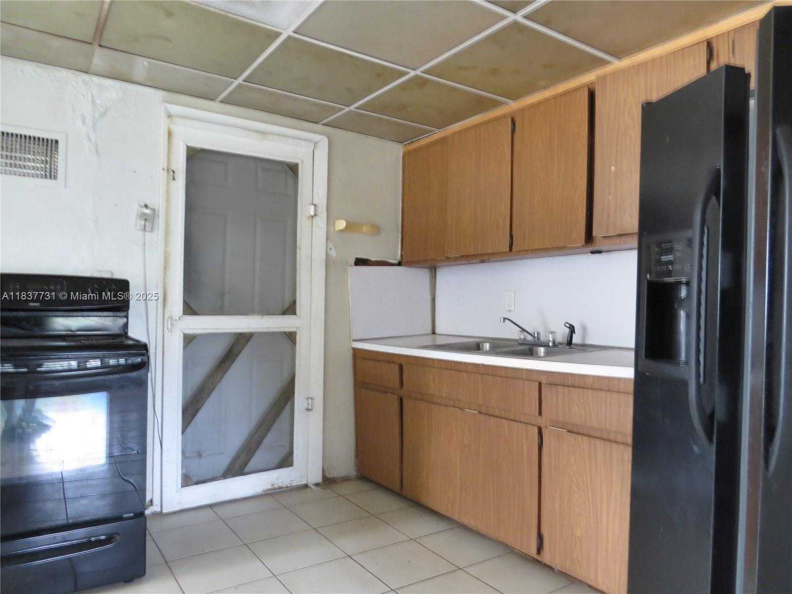Small Image of 525 NORTH WEST 16TH ST, Pompano Beach Number 4