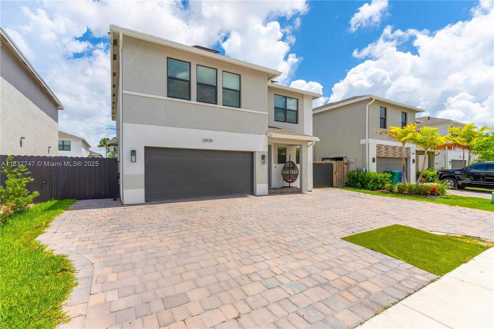 Small Image of 12929 SOUTH WEST 265TH TER, Homestead Number 2