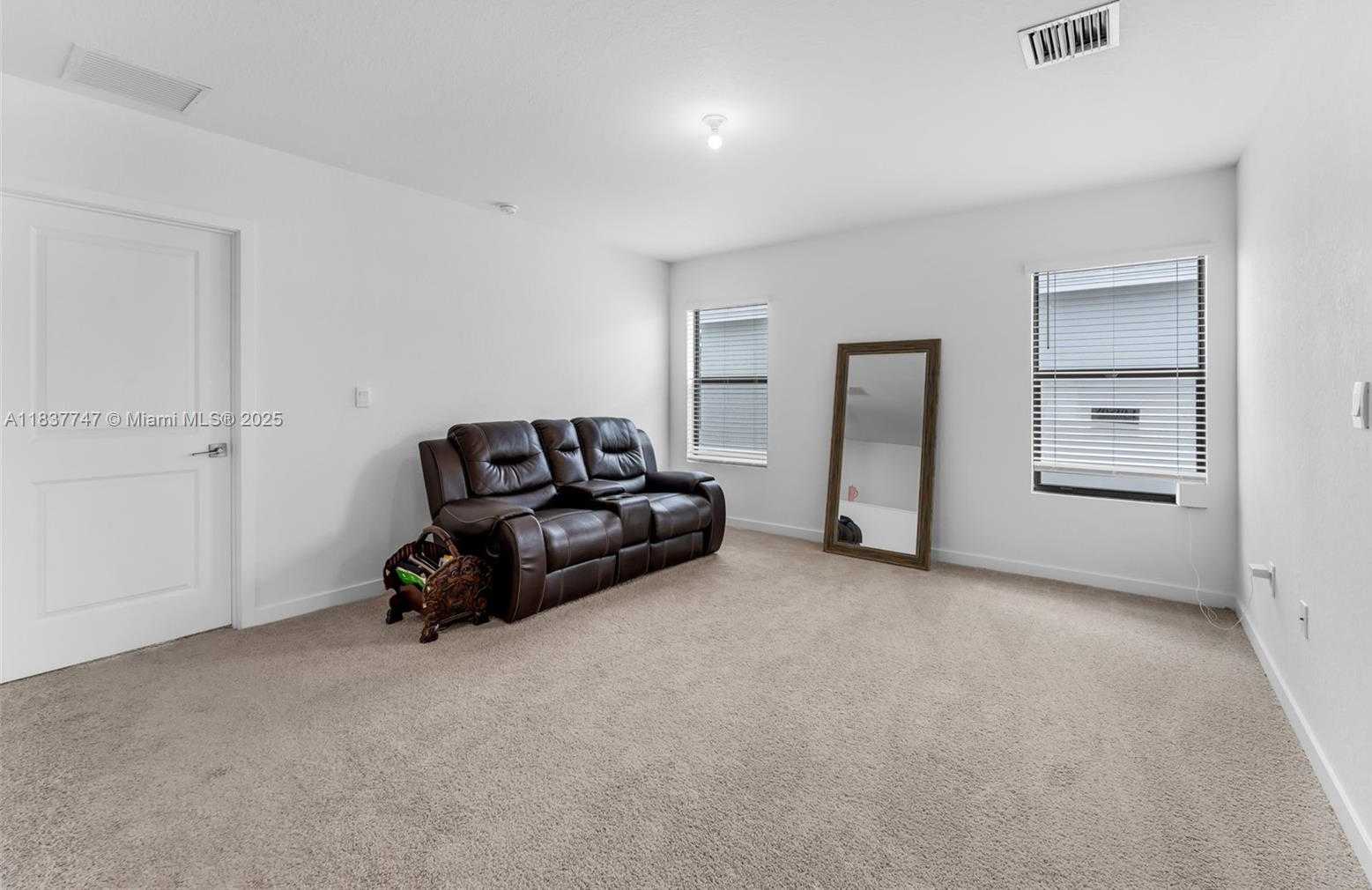 Small Image of 12929 SOUTH WEST 265TH TER, Homestead Number 28