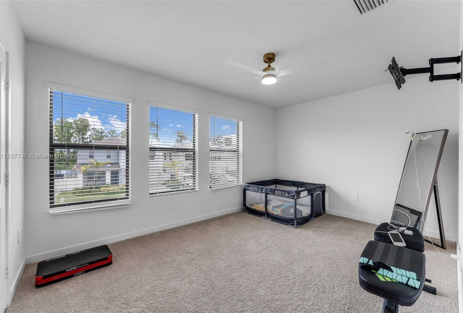 Small Image of 12929 SOUTH WEST 265TH TER, Homestead Number 33