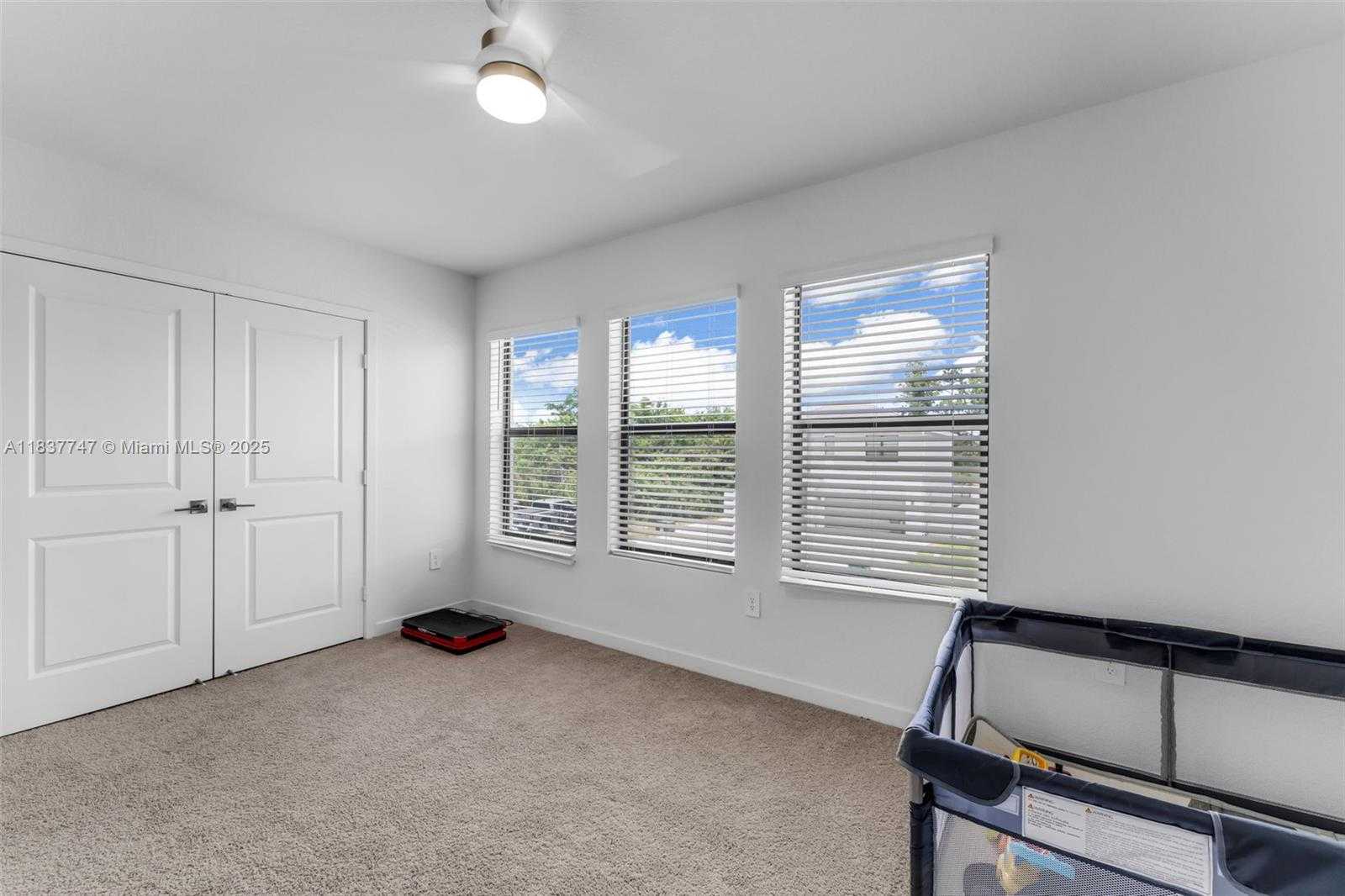 Small Image of 12929 SOUTH WEST 265TH TER, Homestead Number 34