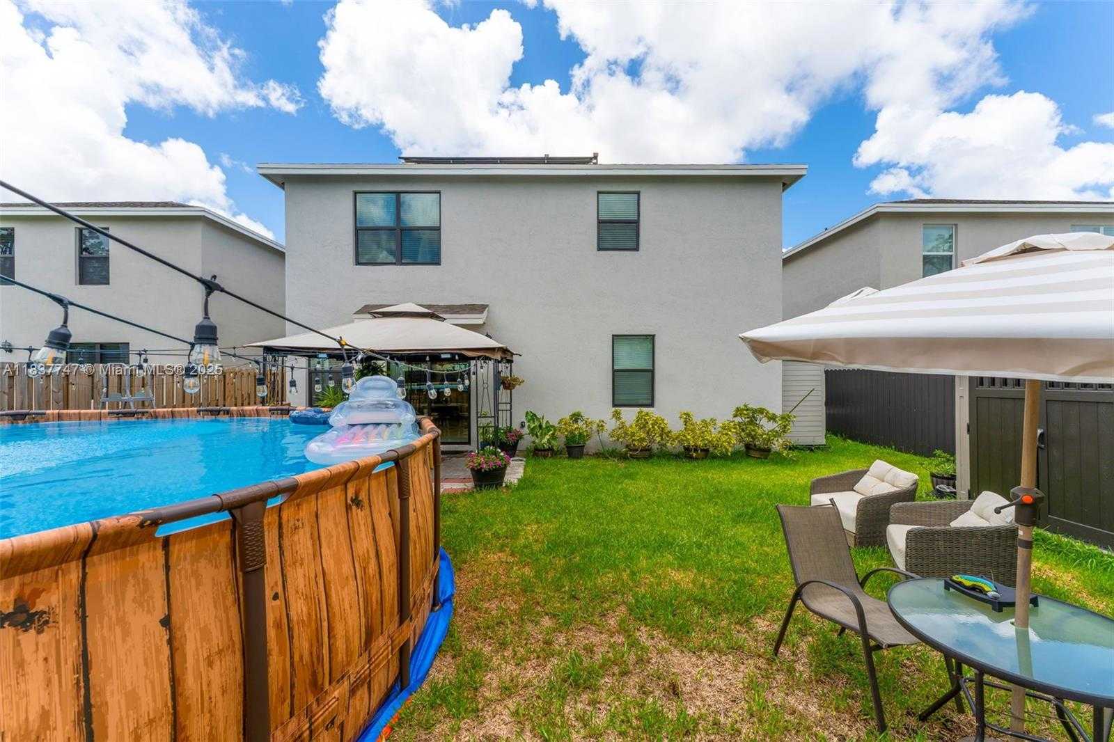 Small Image of 12929 SOUTH WEST 265TH TER, Homestead Number 38