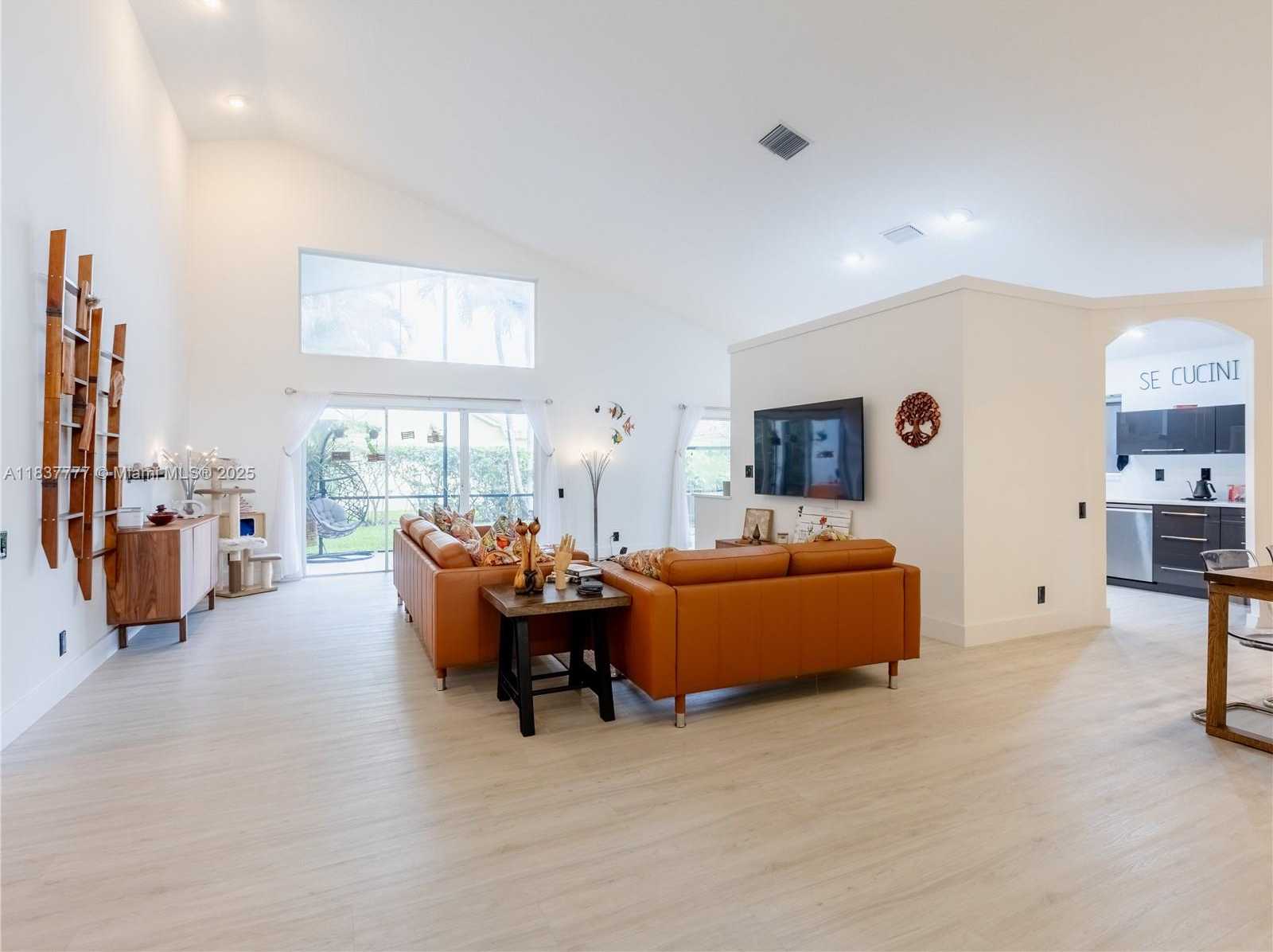 Small Image of 6110 PITCH LN, Boynton Beach Number 17