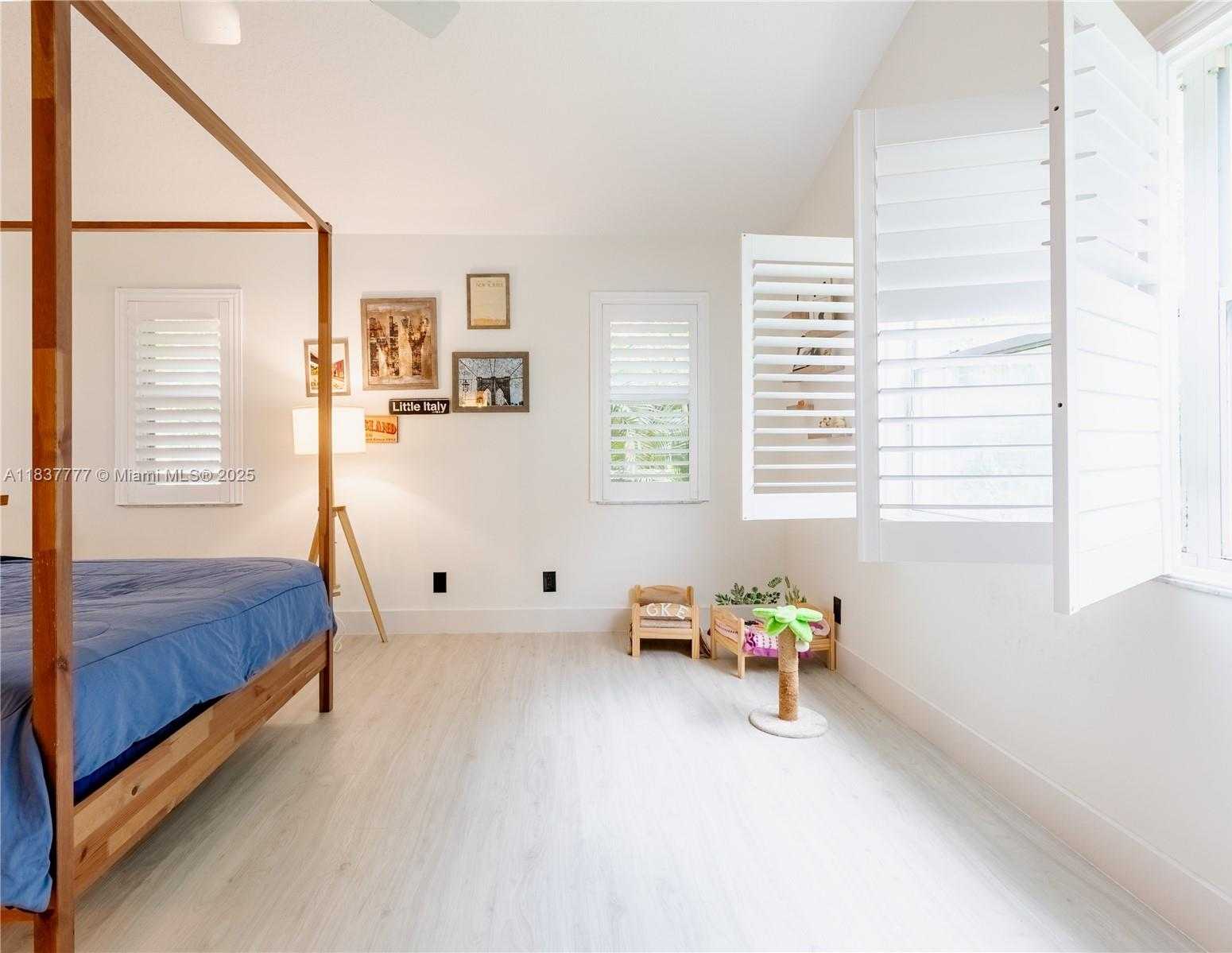 Small Image of 6110 PITCH LN, Boynton Beach Number 30