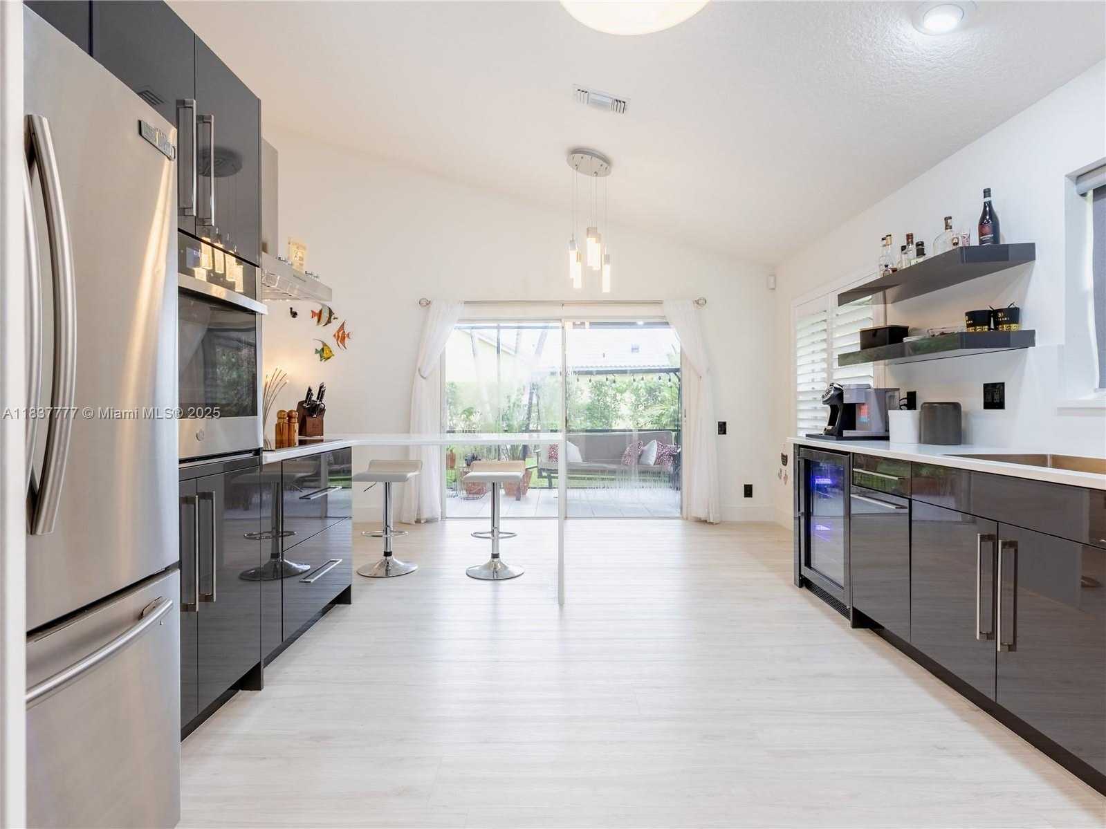 Small Image of 6110 PITCH LN, Boynton Beach Number 6