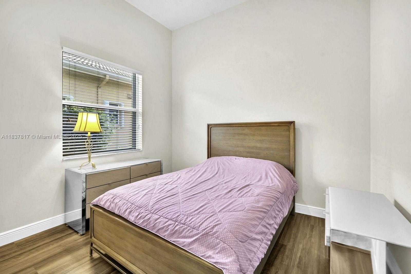 Small Image of 113 SOUTH WEST 128TH AVE, Plantation Number 27