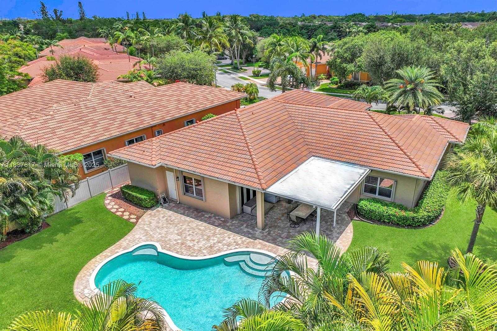 Small Image of 113 SOUTH WEST 128TH AVE, Plantation Number 43