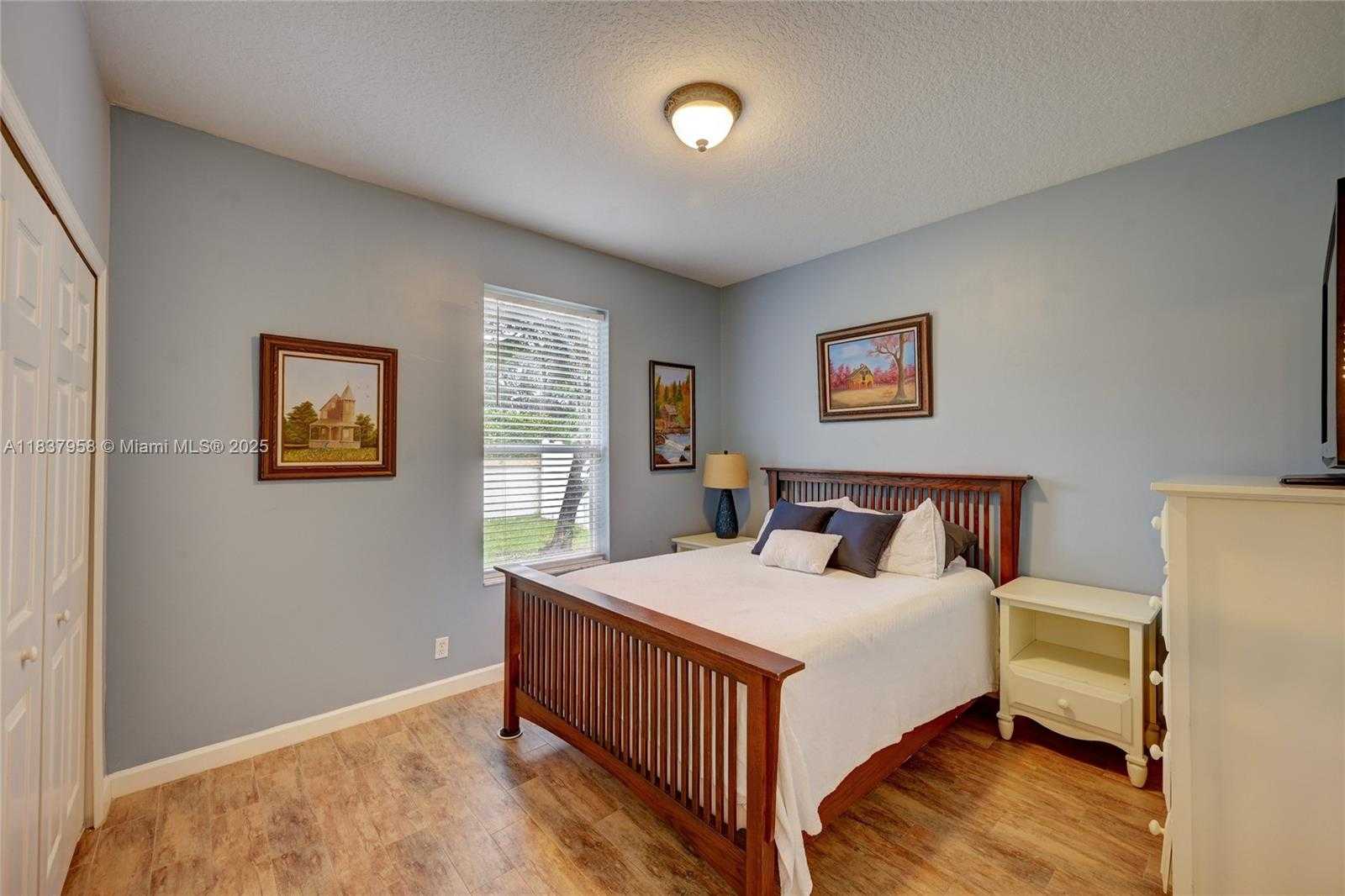 Small Image of 7062 BRUNSWICK CIR, Boynton Beach Number 11