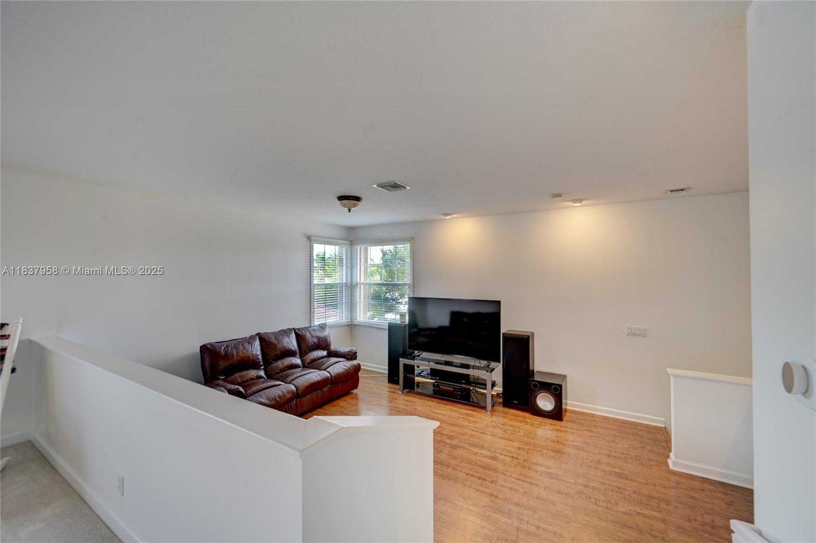 Small Image of 7062 BRUNSWICK CIR, Boynton Beach Number 17