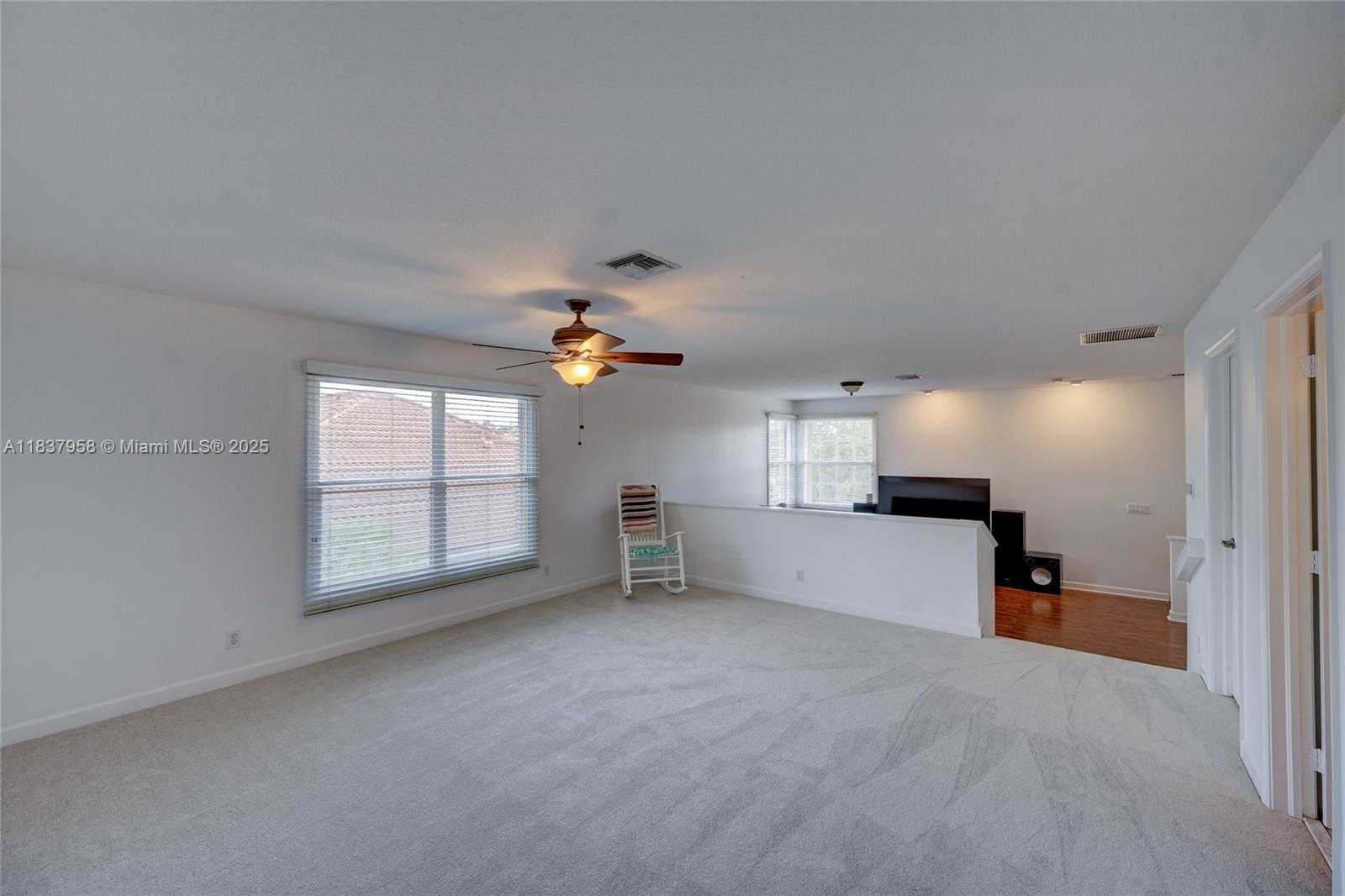 Small Image of 7062 BRUNSWICK CIR, Boynton Beach Number 18