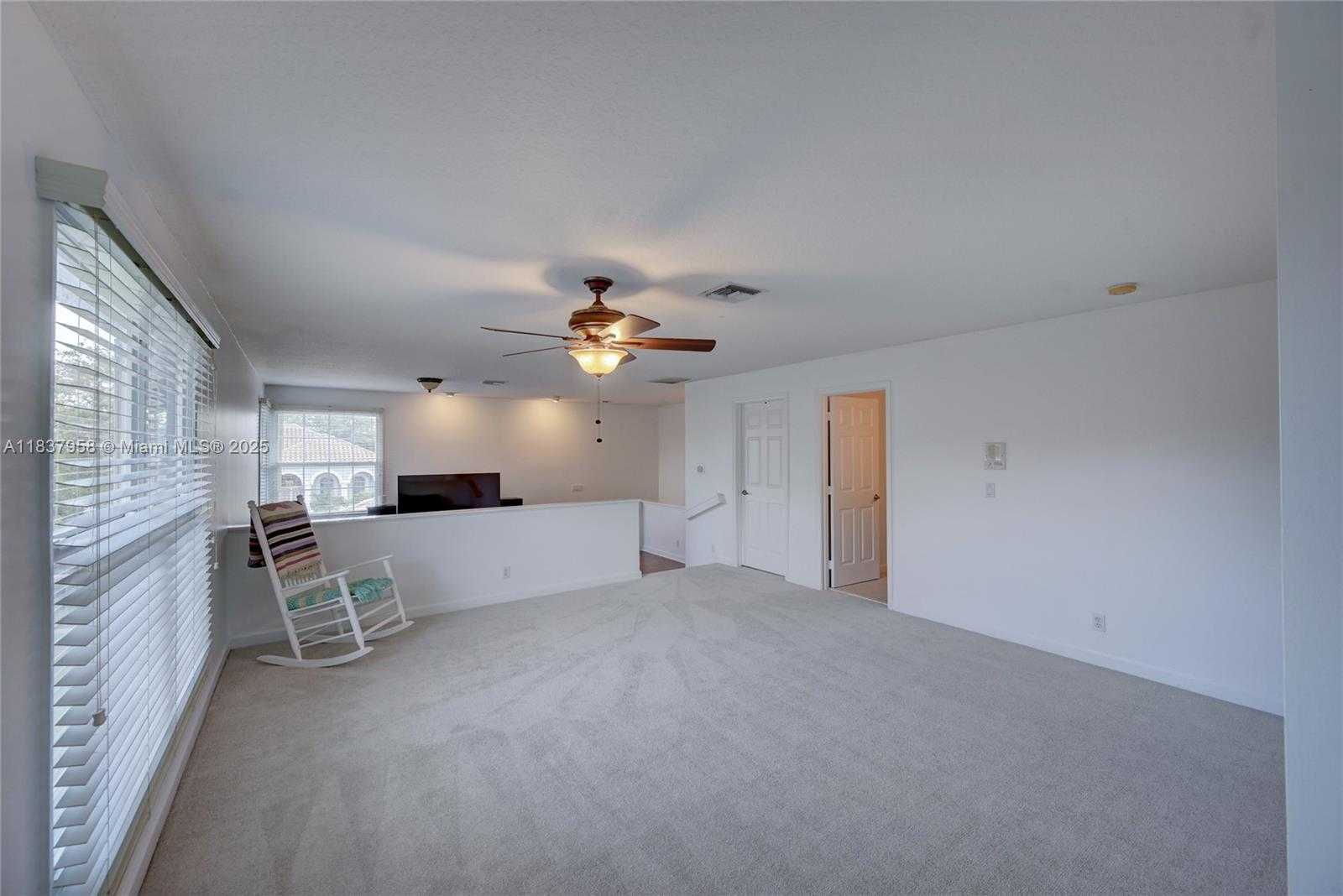 Small Image of 7062 BRUNSWICK CIR, Boynton Beach Number 19
